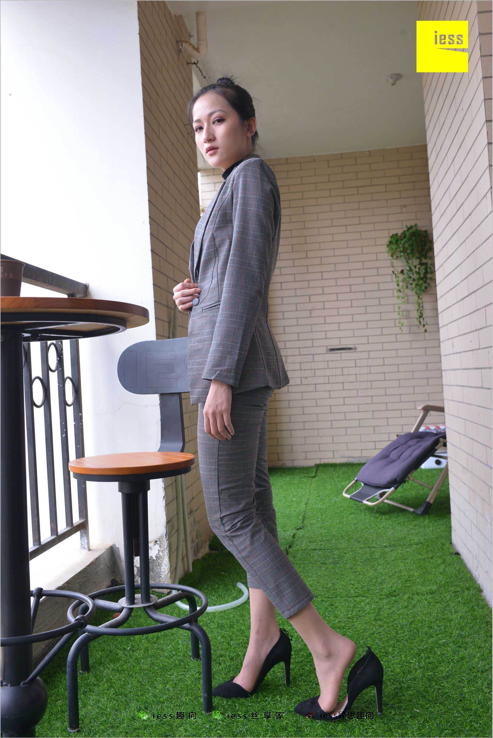 [IESS异思趣向]2018.06.20 NO.241 潇潇