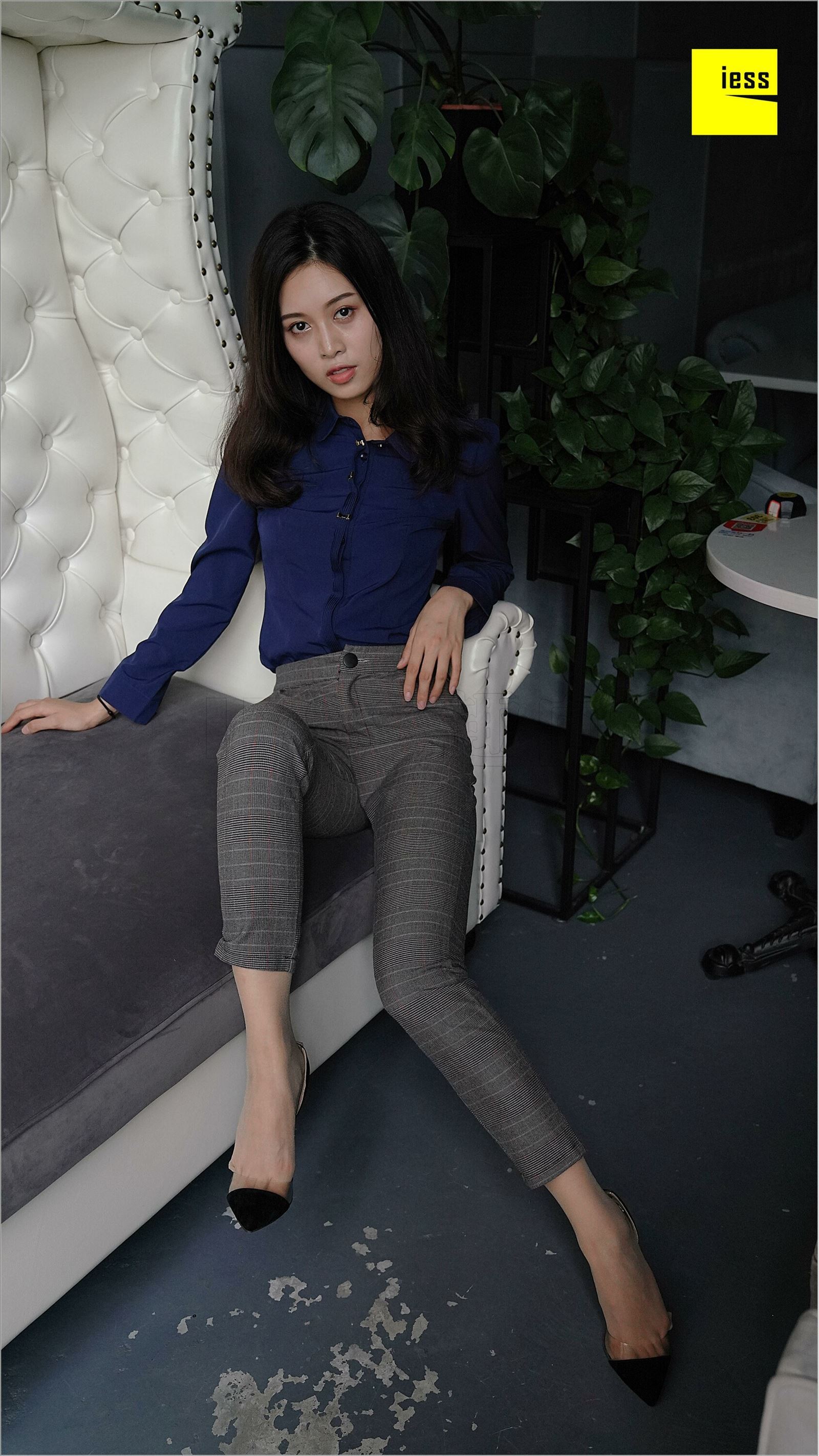 [IESS异思趣向]2018.08.14 NO.261 邱主管