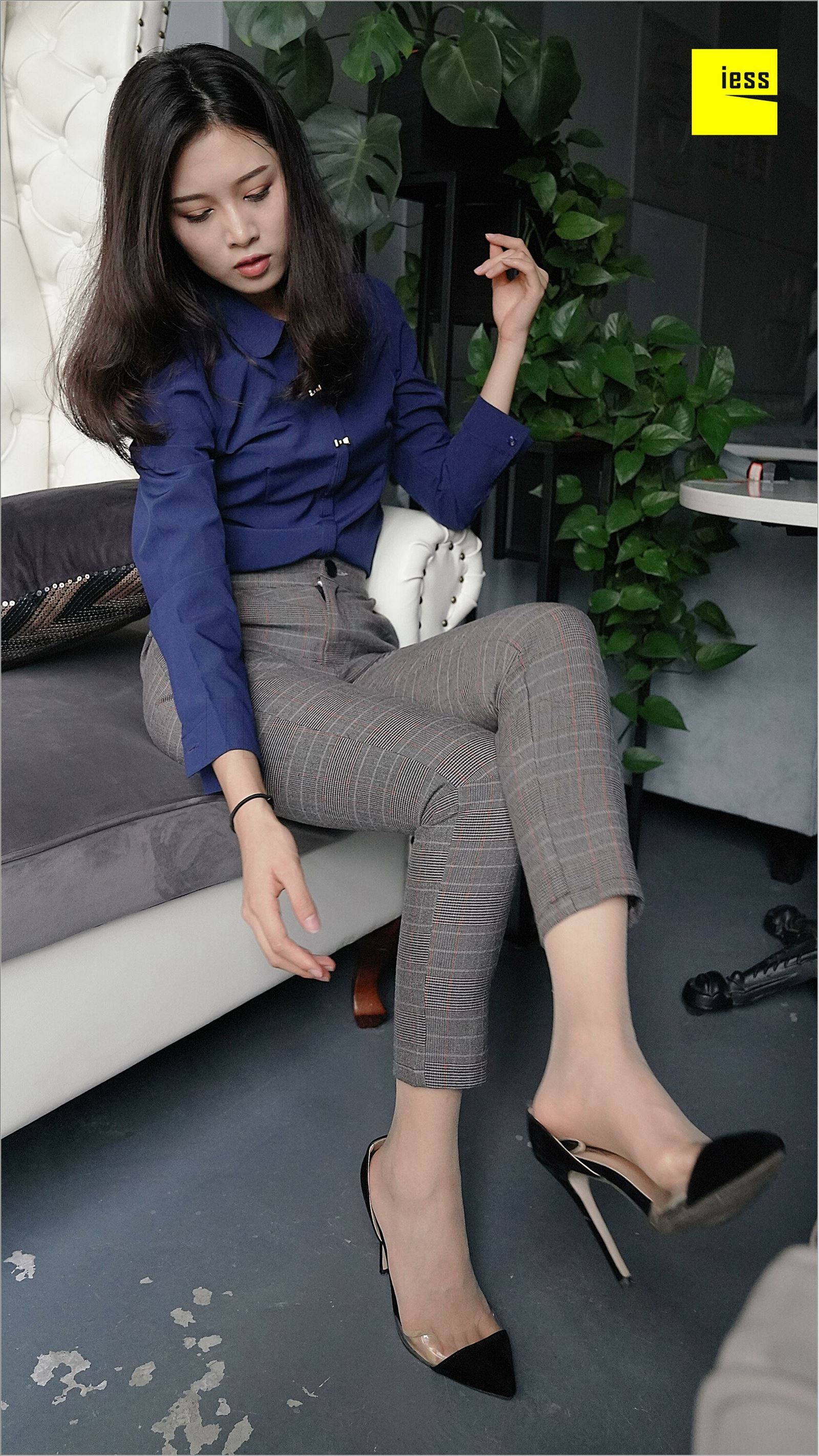 [IESS异思趣向]2018.08.14 NO.261 邱主管