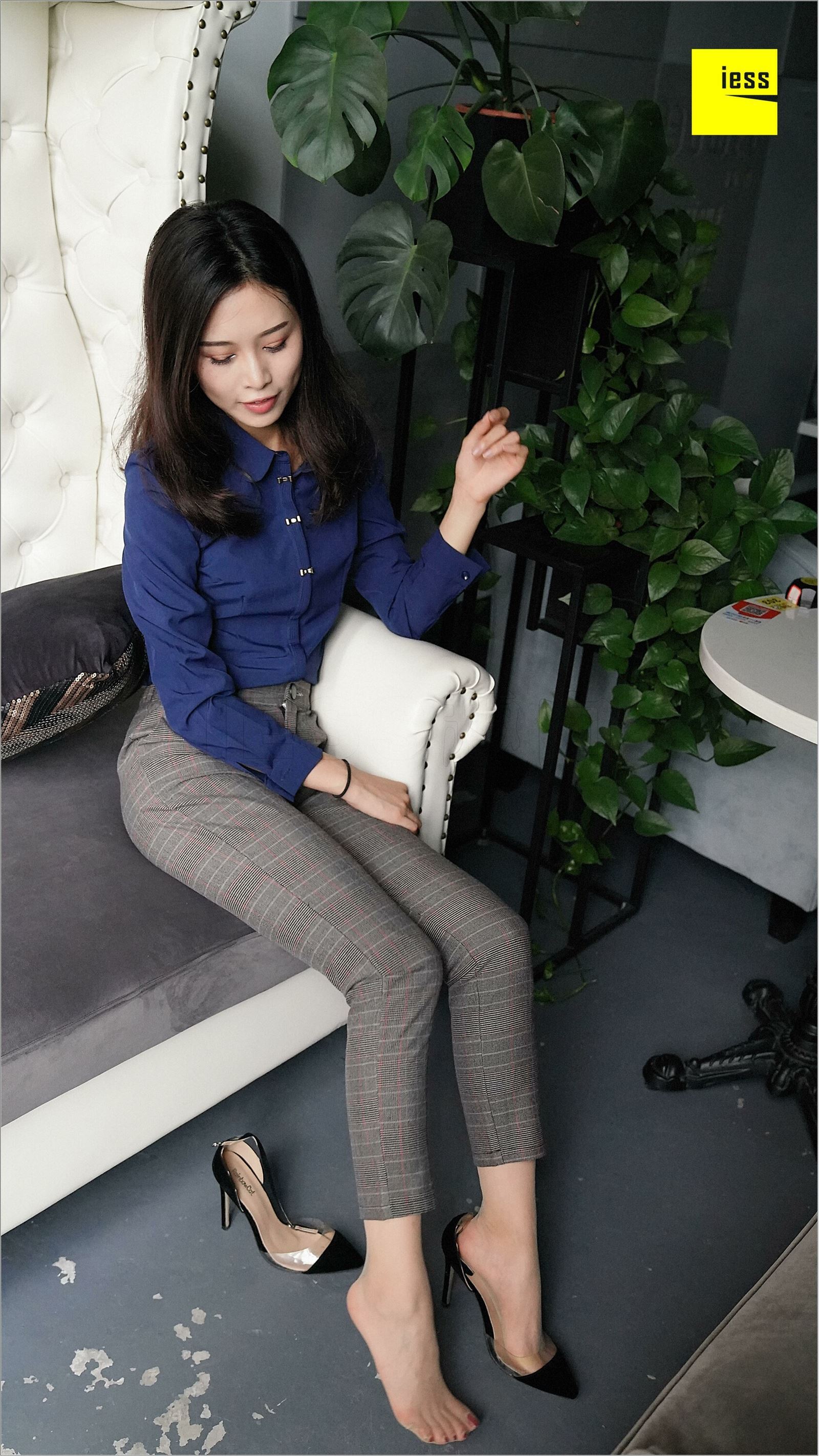 [IESS异思趣向]2018.08.14 NO.261 邱主管