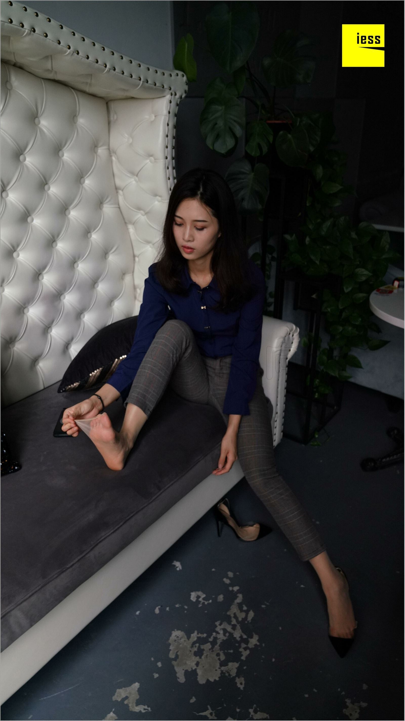 [IESS异思趣向]2018.08.14 NO.261 邱主管