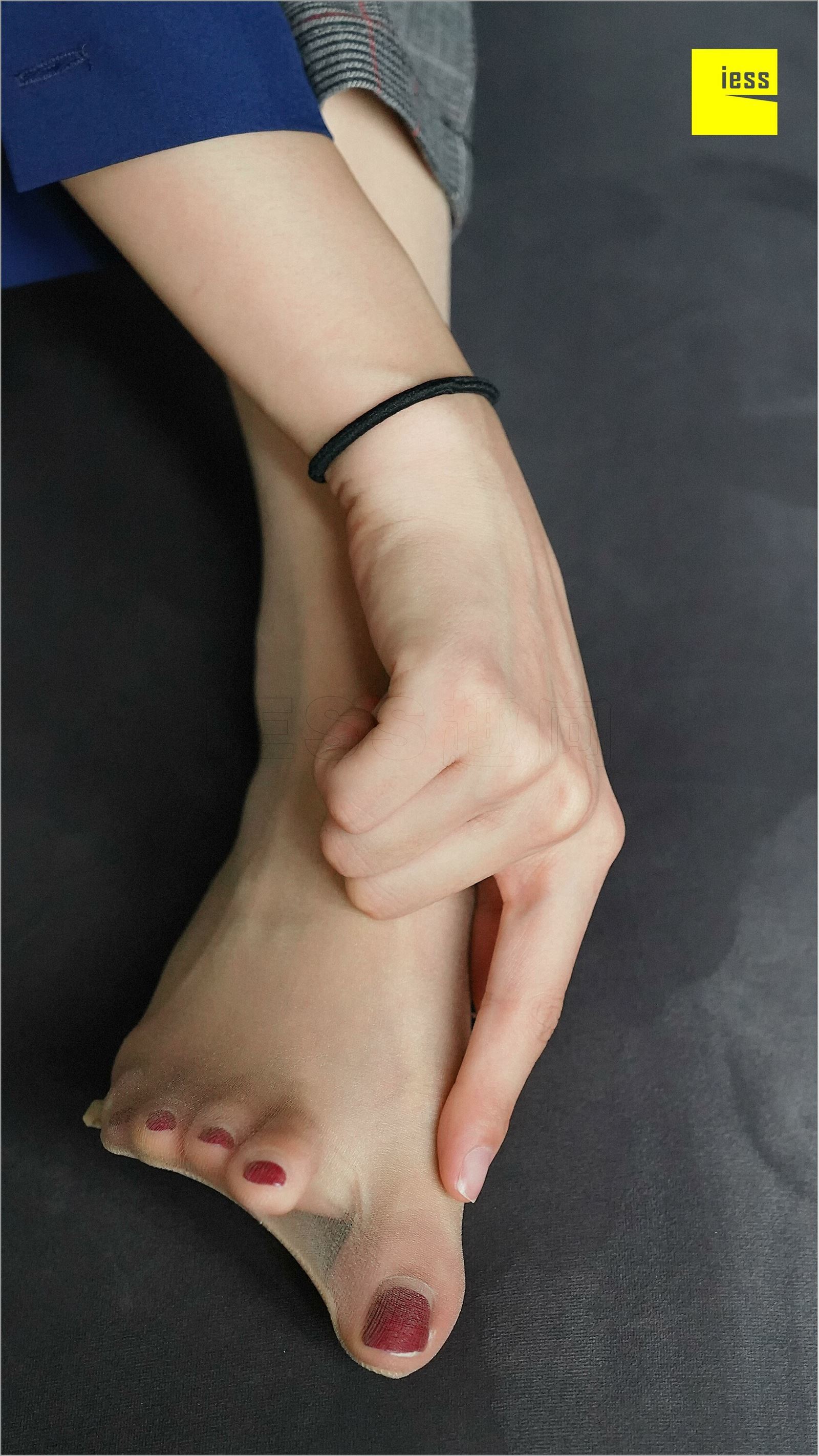 [IESS异思趣向]2018.08.14 NO.261 邱主管