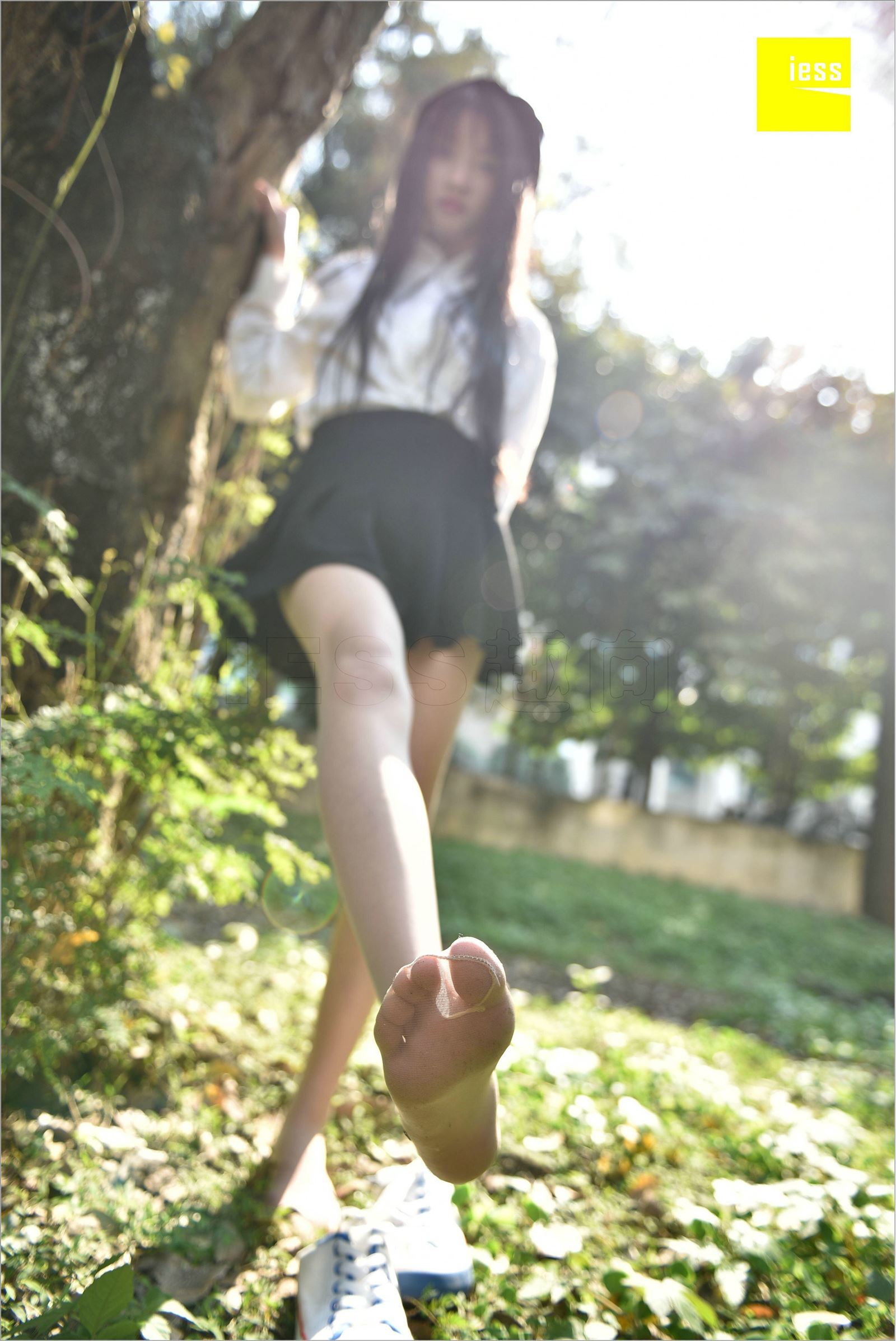 [IESS异思趣向]2018.10.22 NO.276 梁若琪