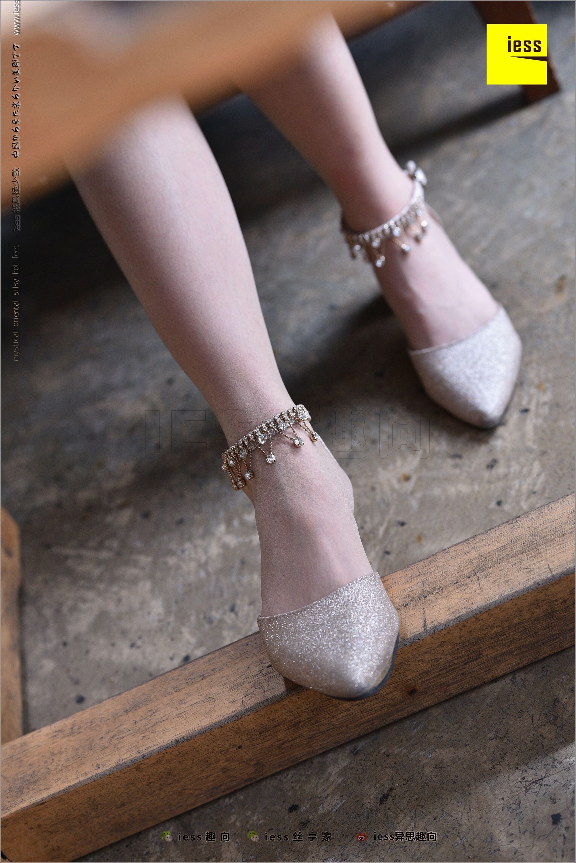 [IESS异思趣向] 2018.04.14 No.217 春春 长丝花瓣