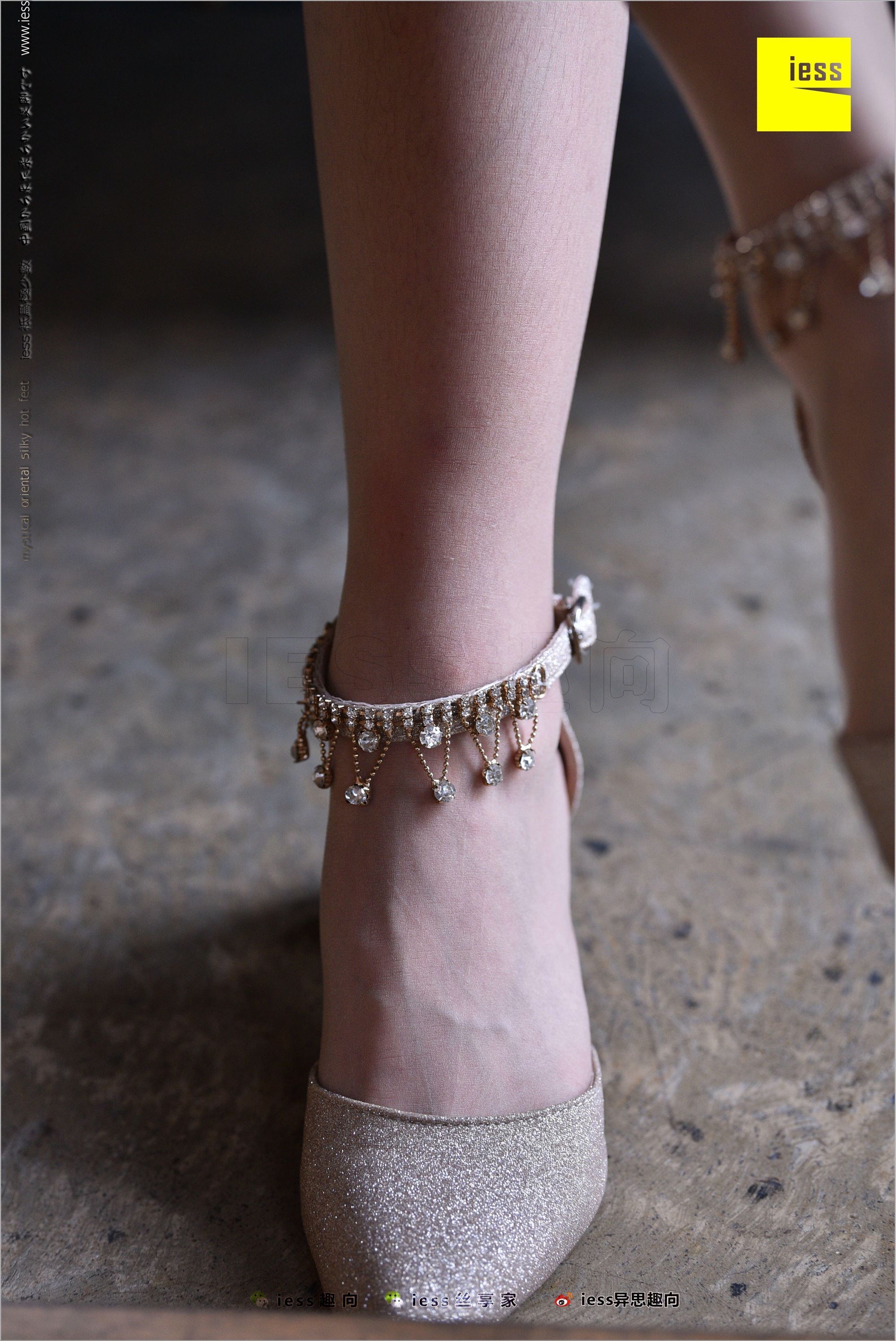 [IESS异思趣向] 2018.04.14 No.217 春春 长丝花瓣