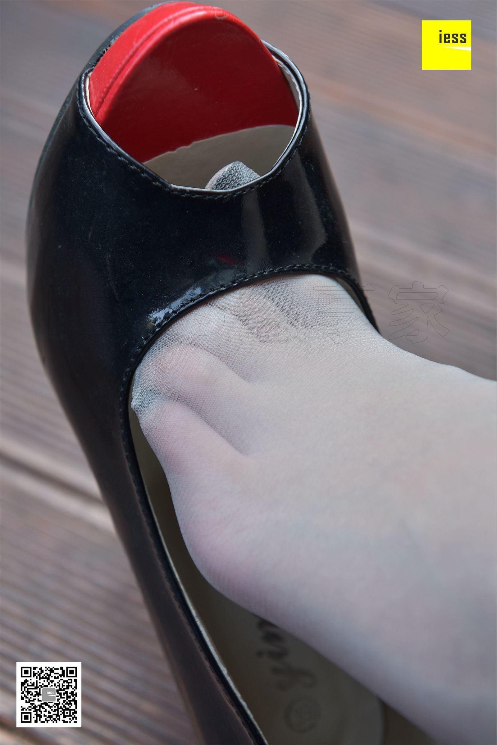 [IESS异思趣向] 2017.11.28 SXJ.113 紫紫 鱼嘴漆皮高跟