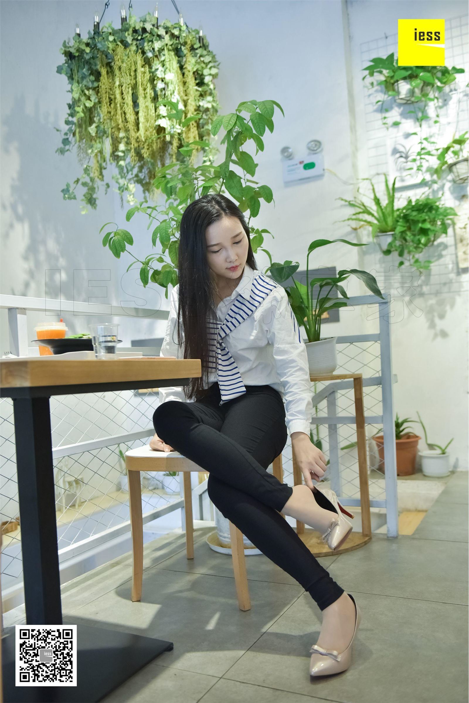 [IESS异思趣向]2017.12.06 SXJ.119 文欣