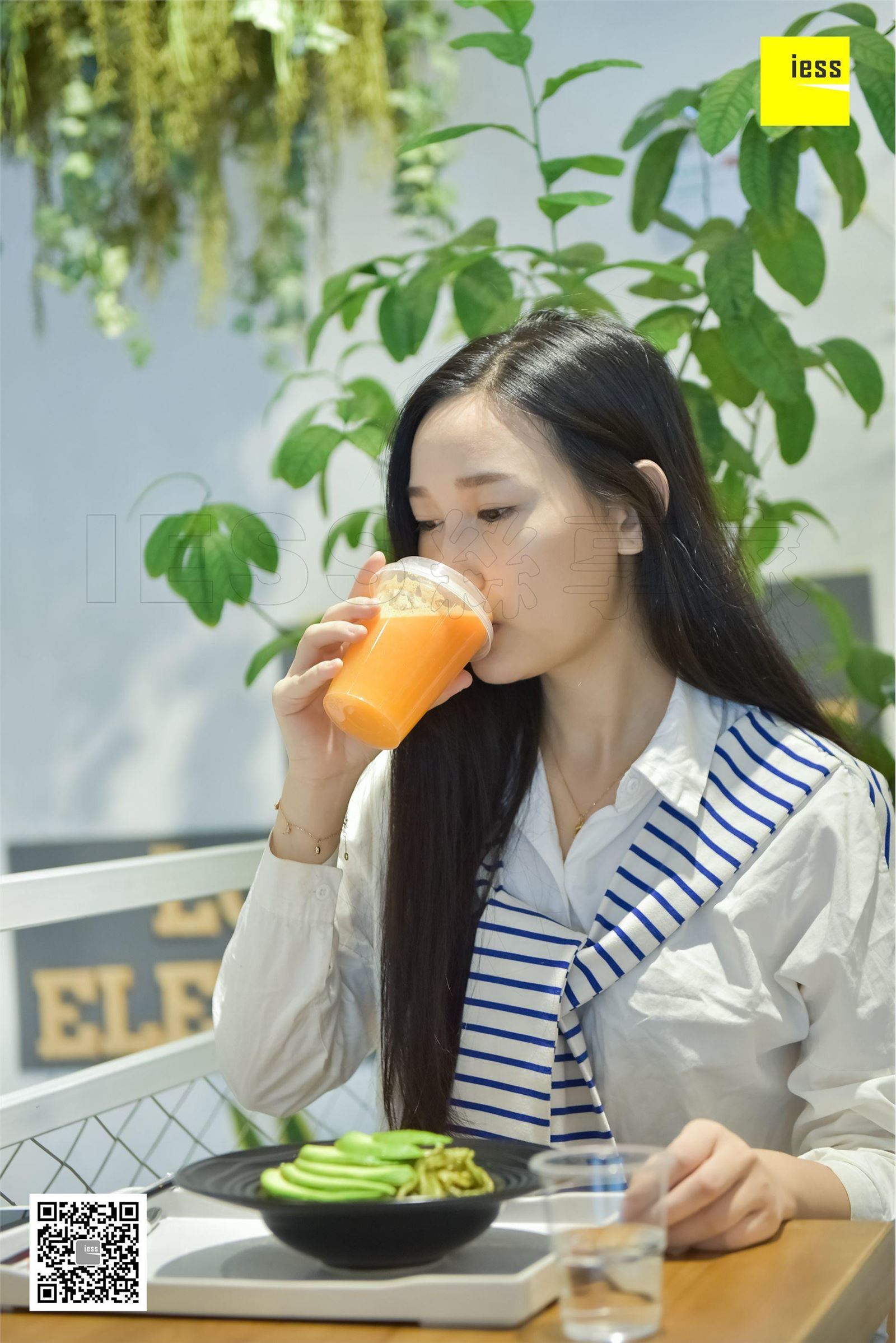 [IESS异思趣向]2017.12.06 SXJ.119 文欣