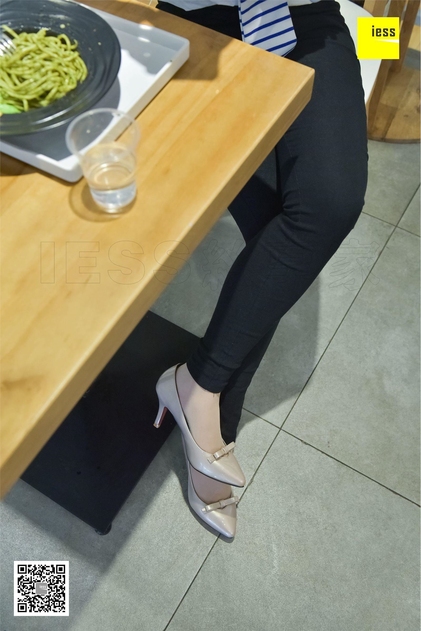 [IESS异思趣向]2017.12.06 SXJ.119 文欣