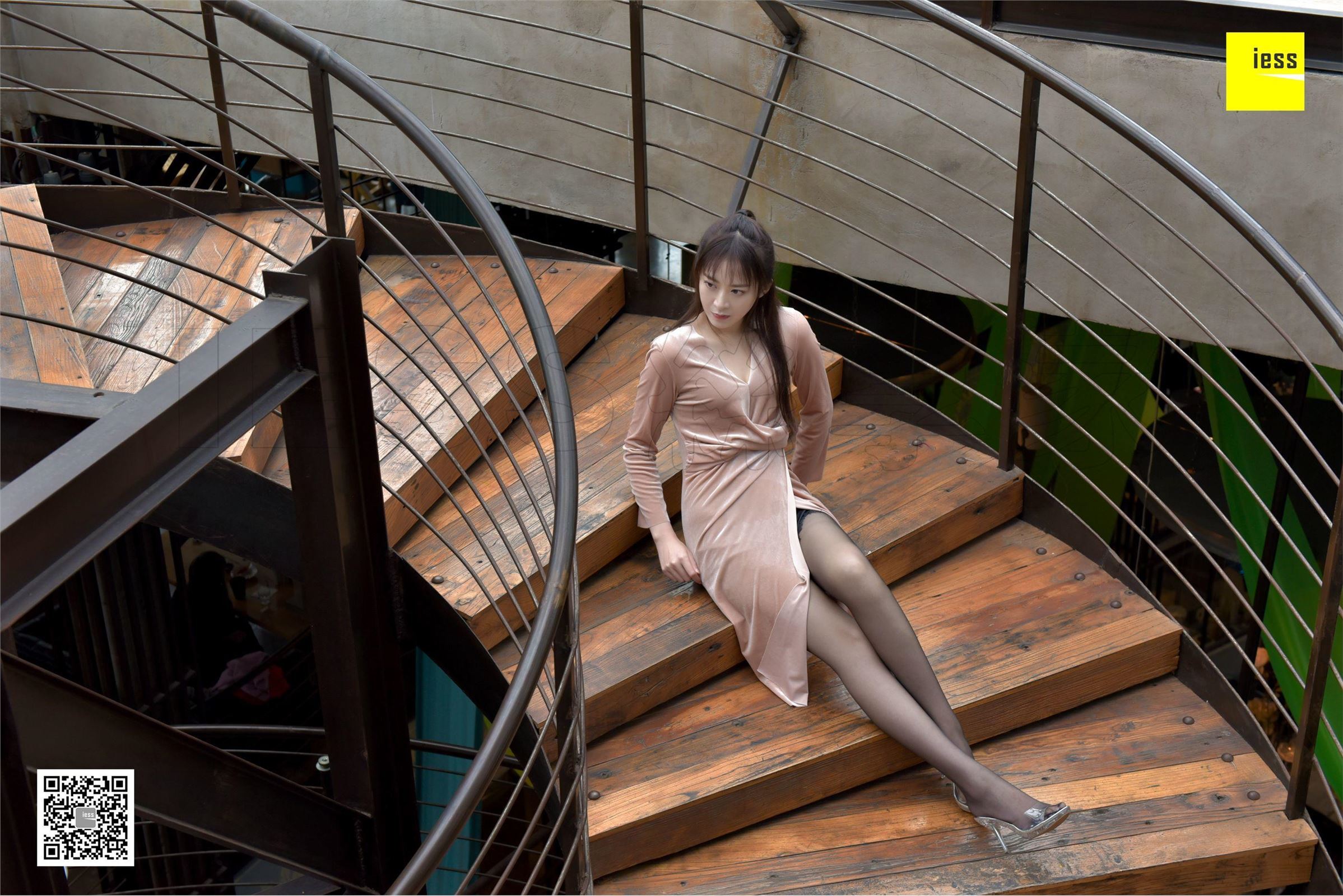 [IESS异思趣向]2017.12.25 SJX.133 紫紫