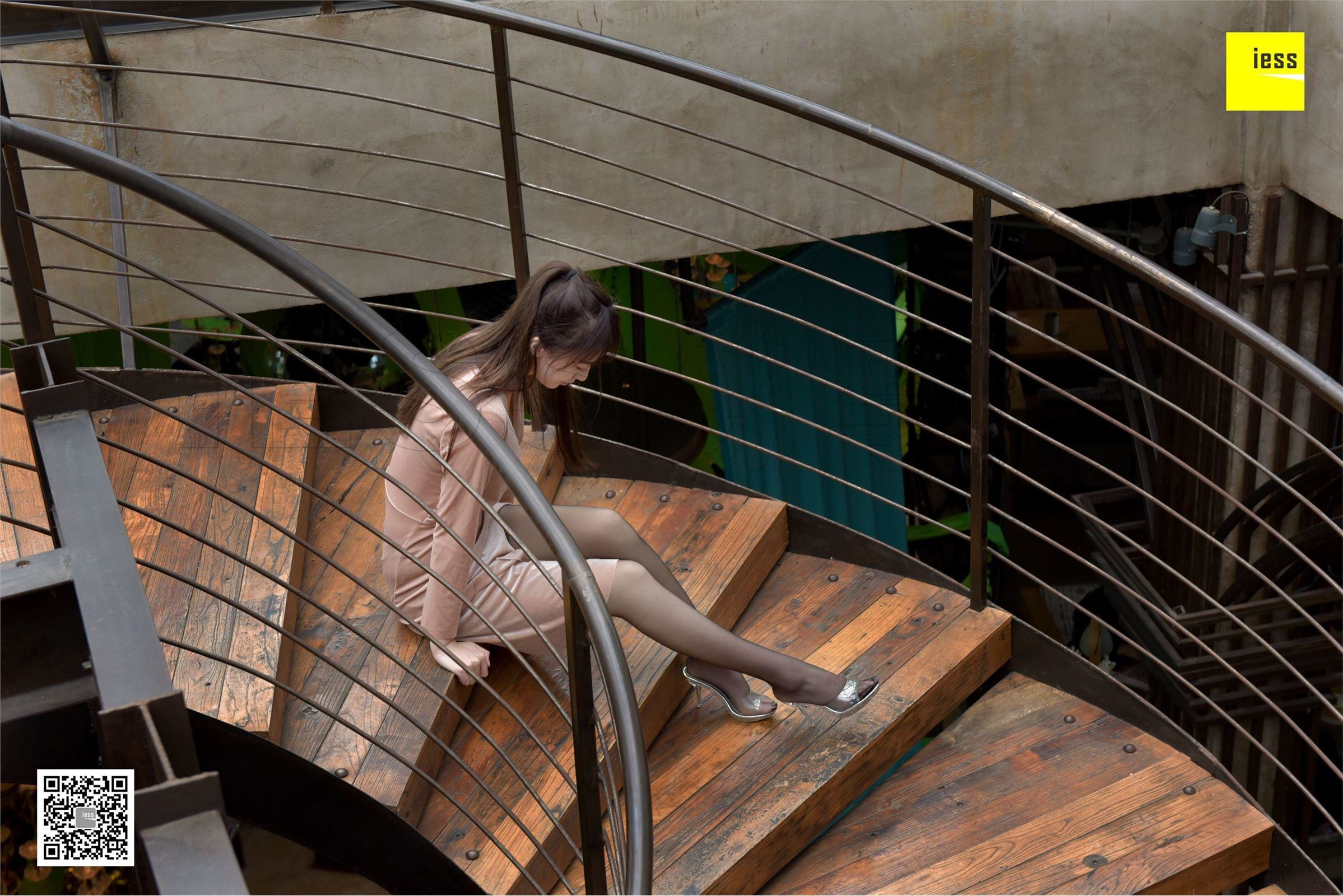 [IESS异思趣向]2017.12.25 SJX.133 紫紫