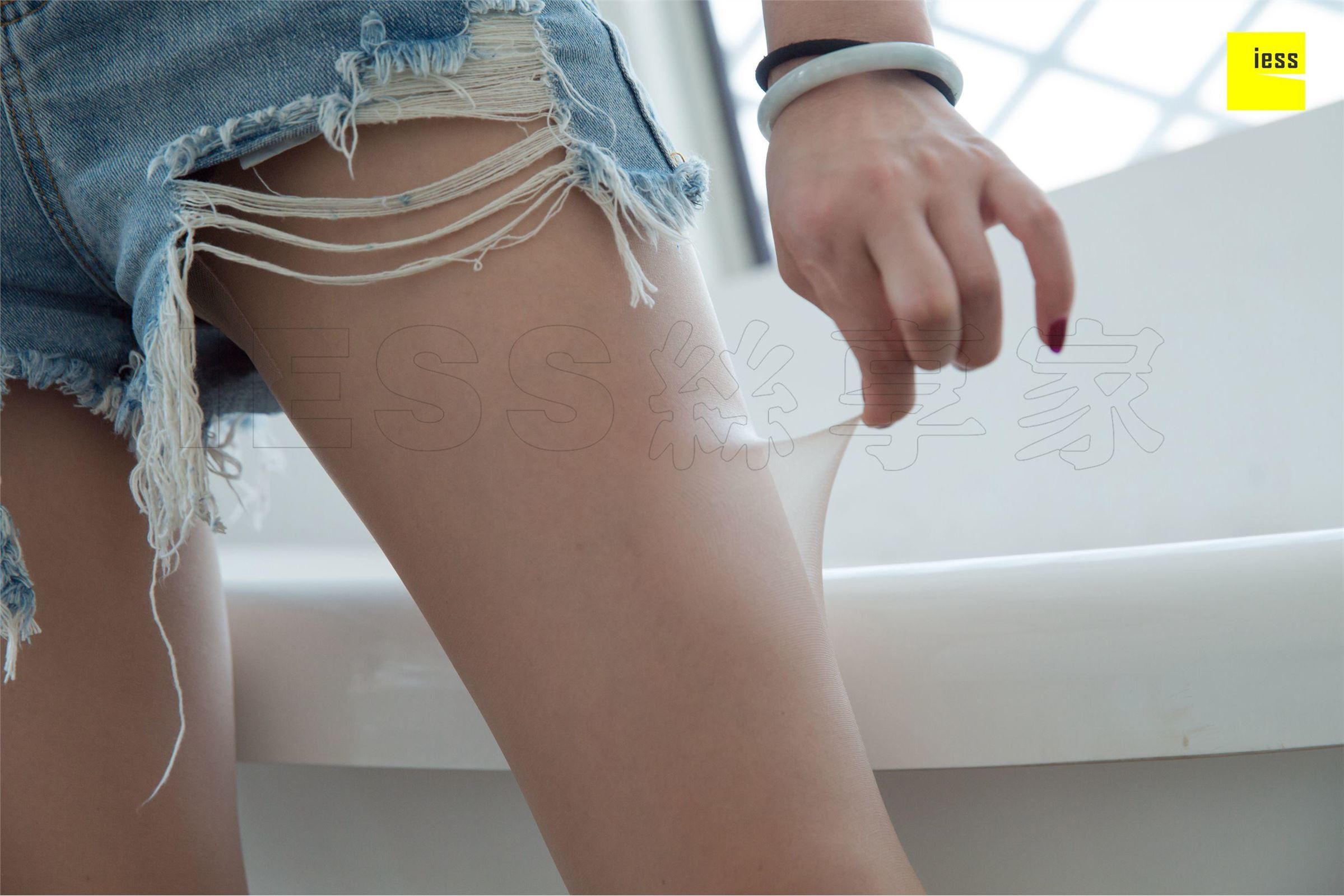 [IESS异思趣向]2018.07.27 SXJ.282 九妹