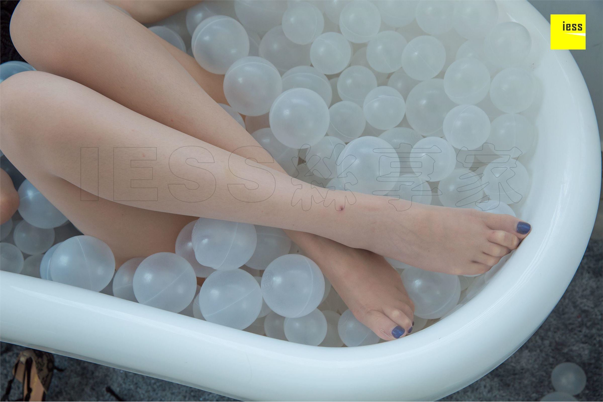 [IESS异思趣向]2018.07.27 SXJ.282 九妹