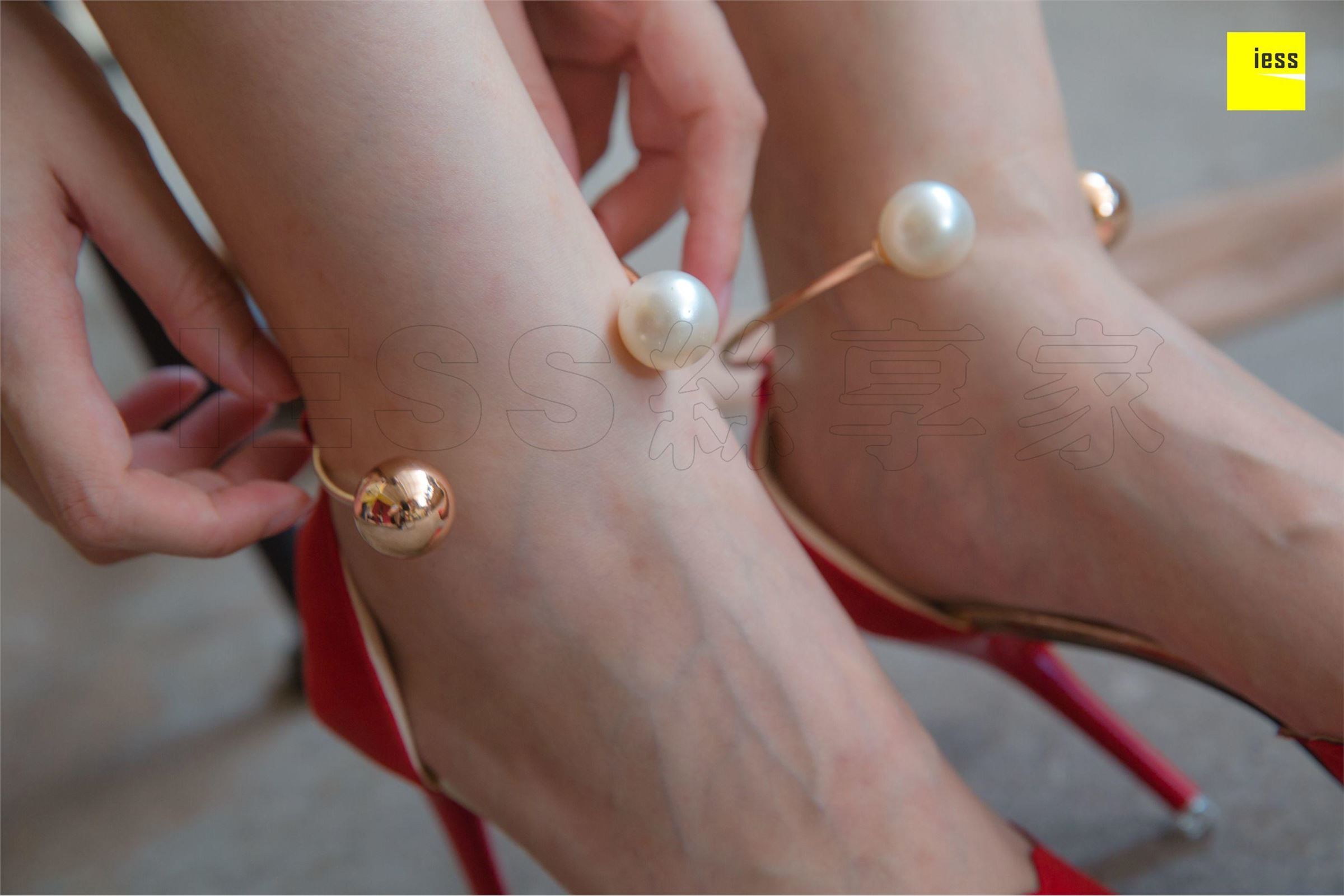 [IESS异思趣向]2018.08.14 SXJ.294 紫紫