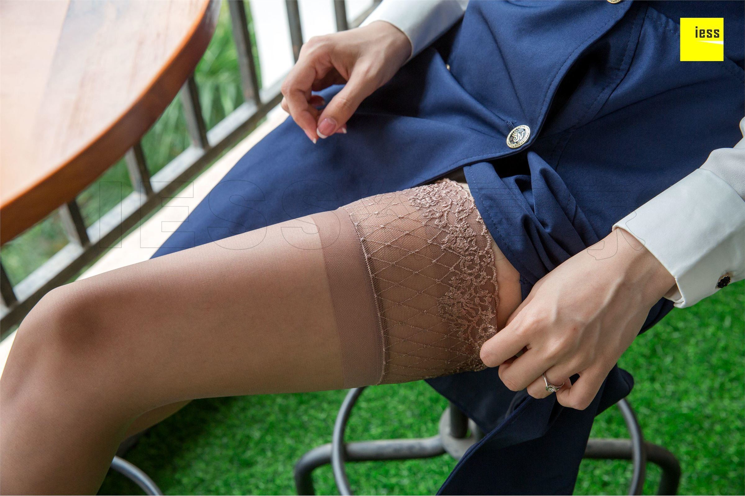 [IESS异思趣向]2018.08.20 SXJ.298 君君