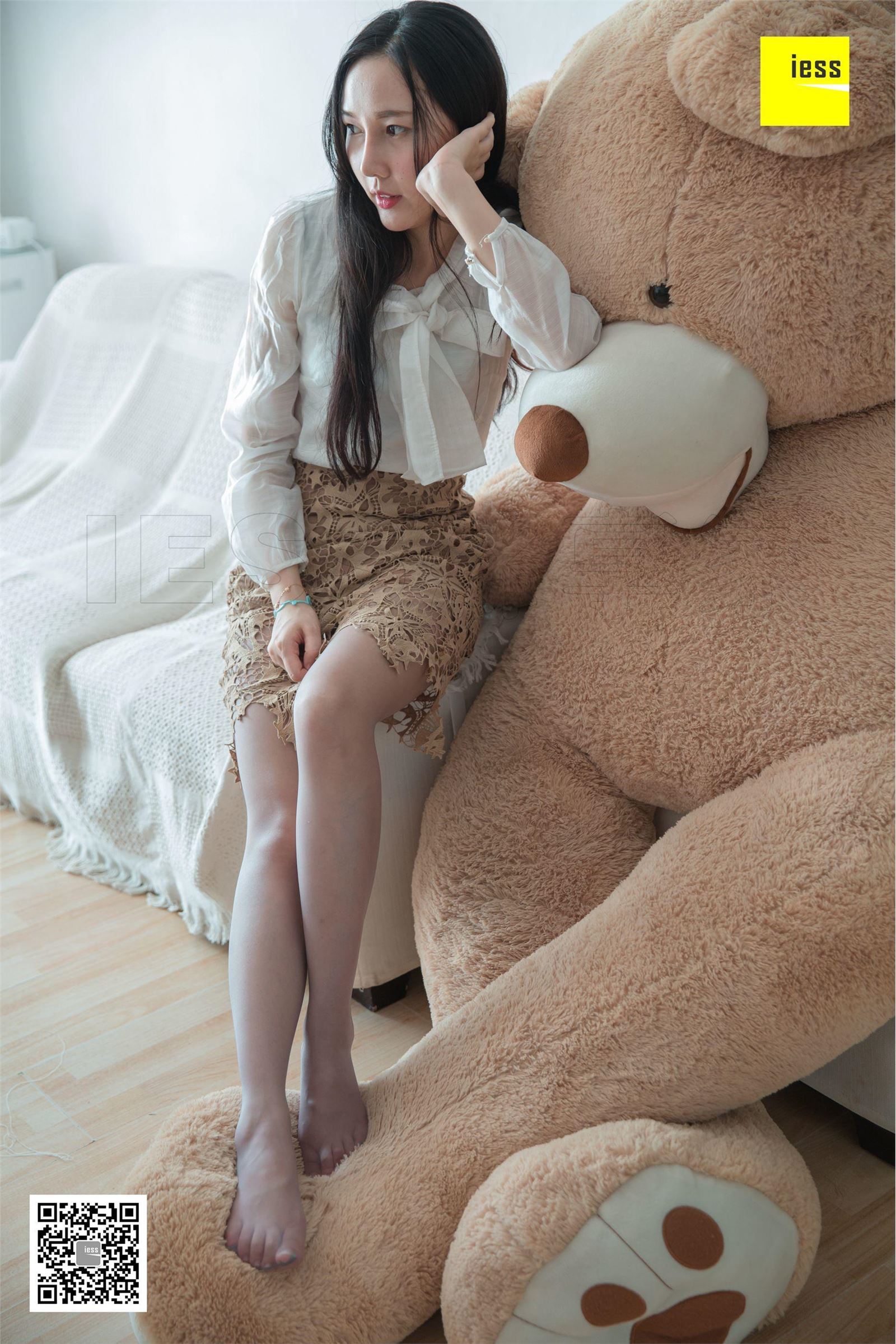 [IESS异思趣向]2018.08.23 SXJ.301 文欣