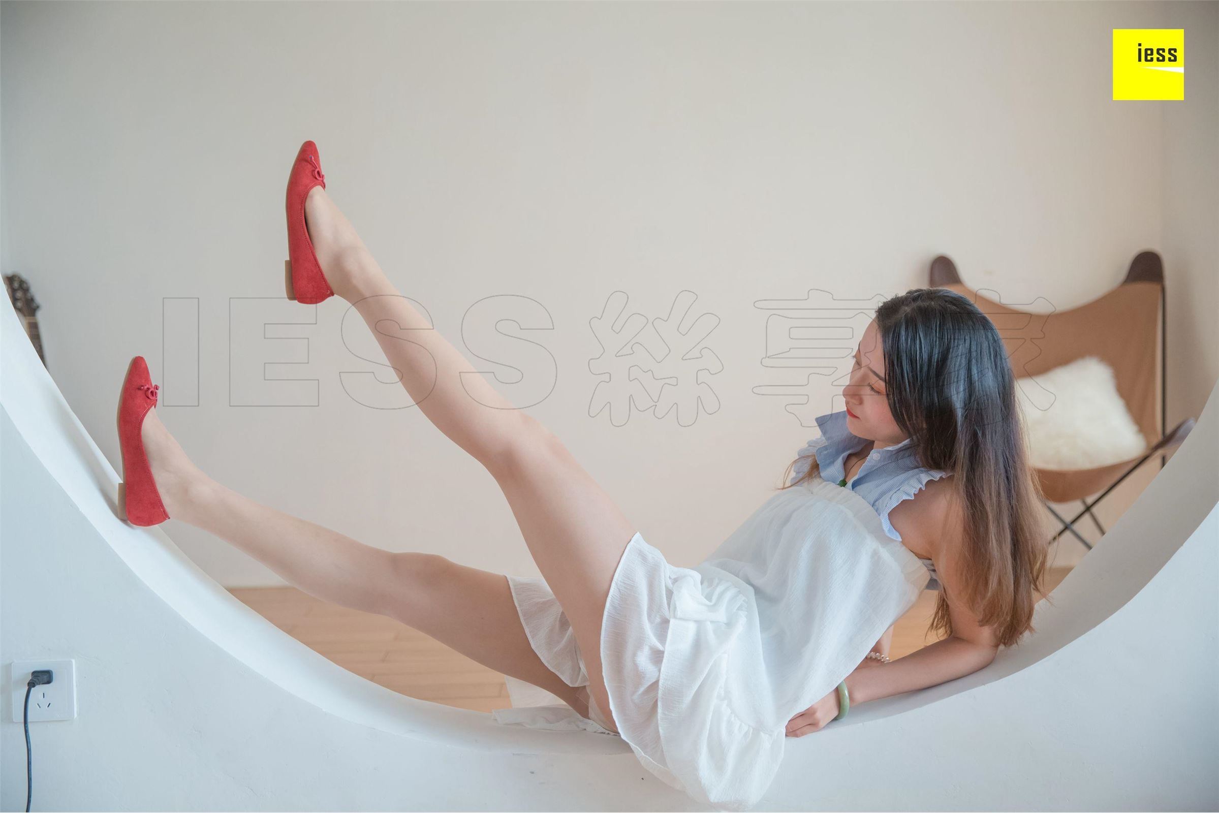 [IESS异思趣向]2018.09.10 SXJ.313 秋秋