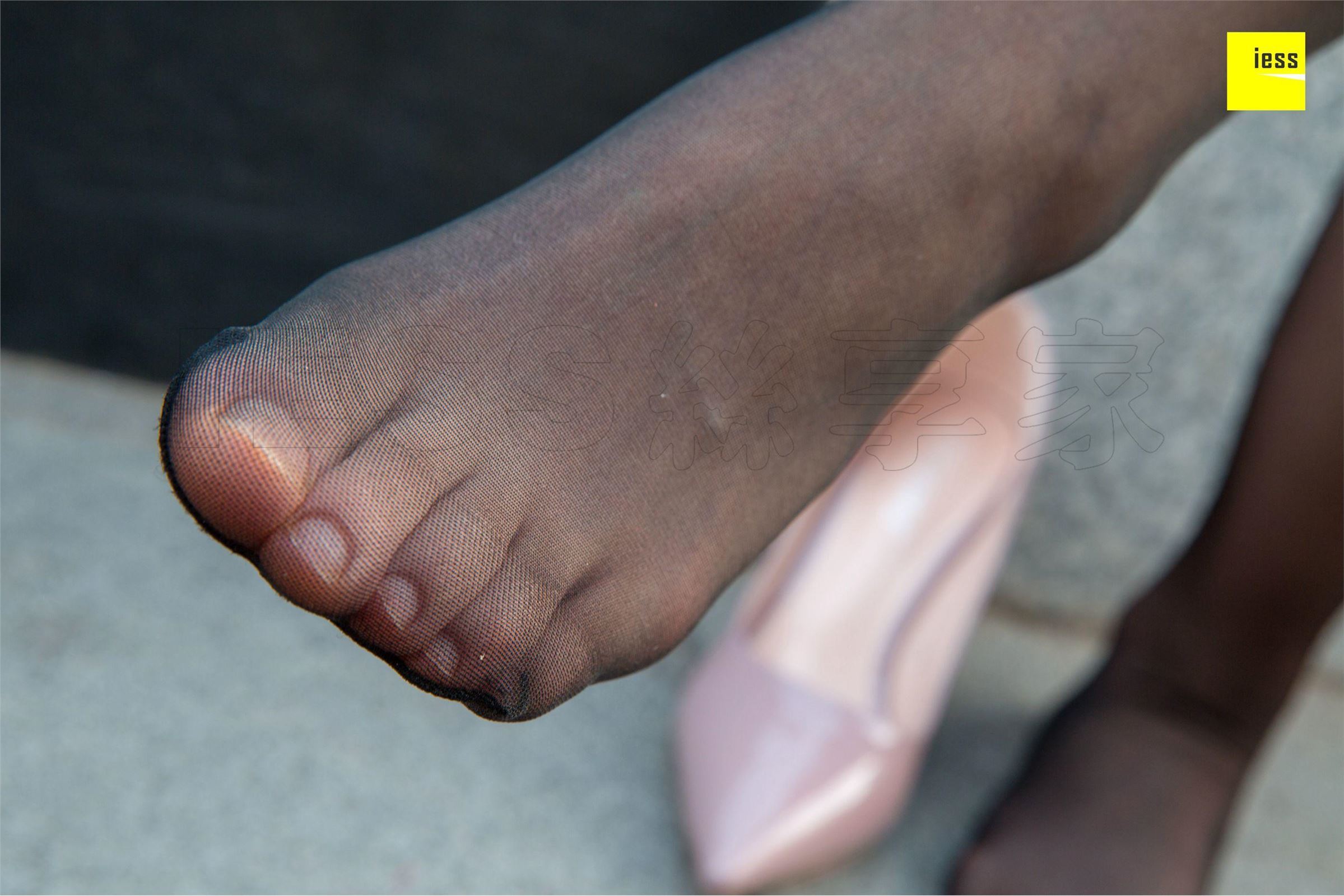 [IESS异思趣向]2018.09.18 SXJ.319 暖暖