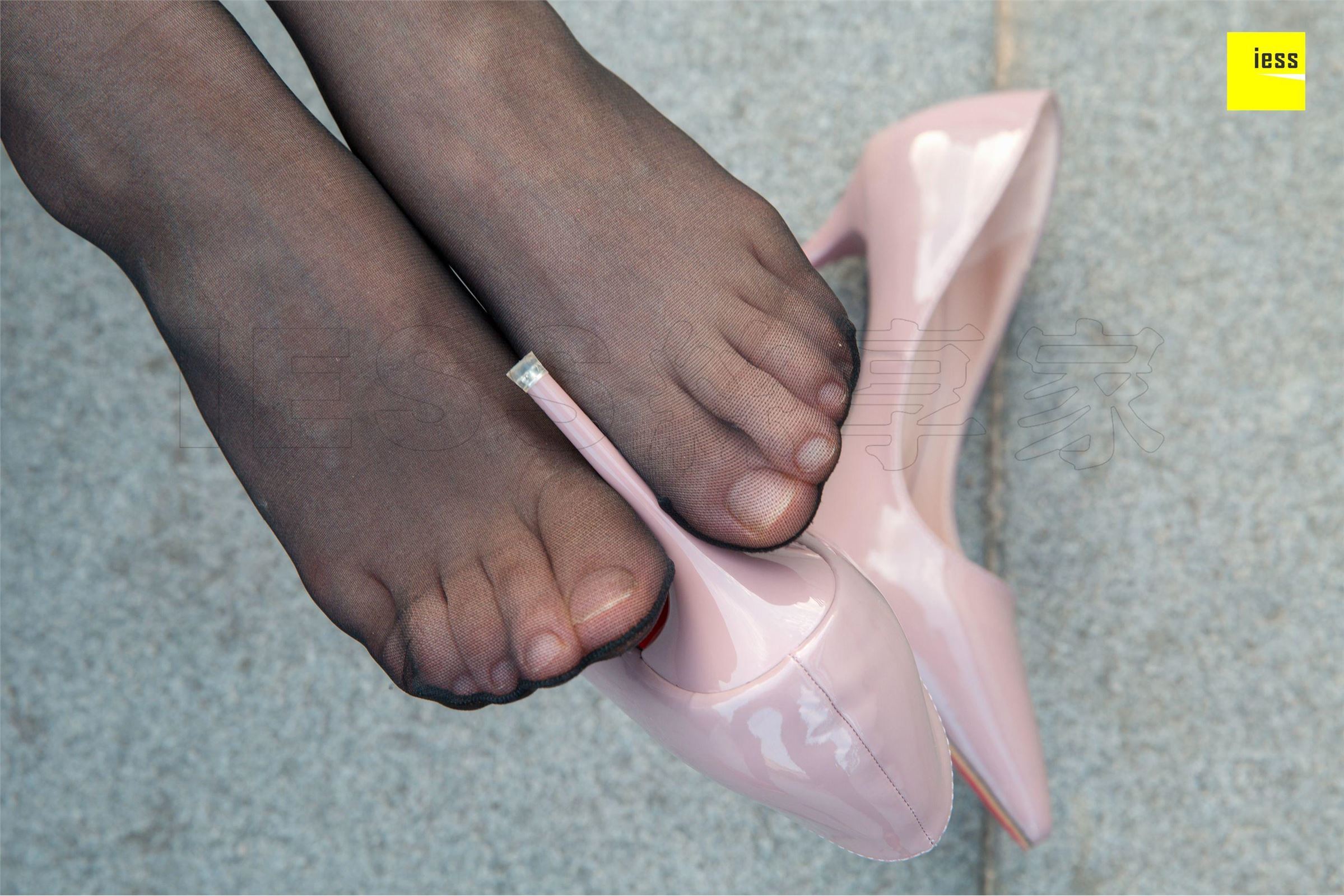 [IESS异思趣向]2018.09.18 SXJ.319 暖暖