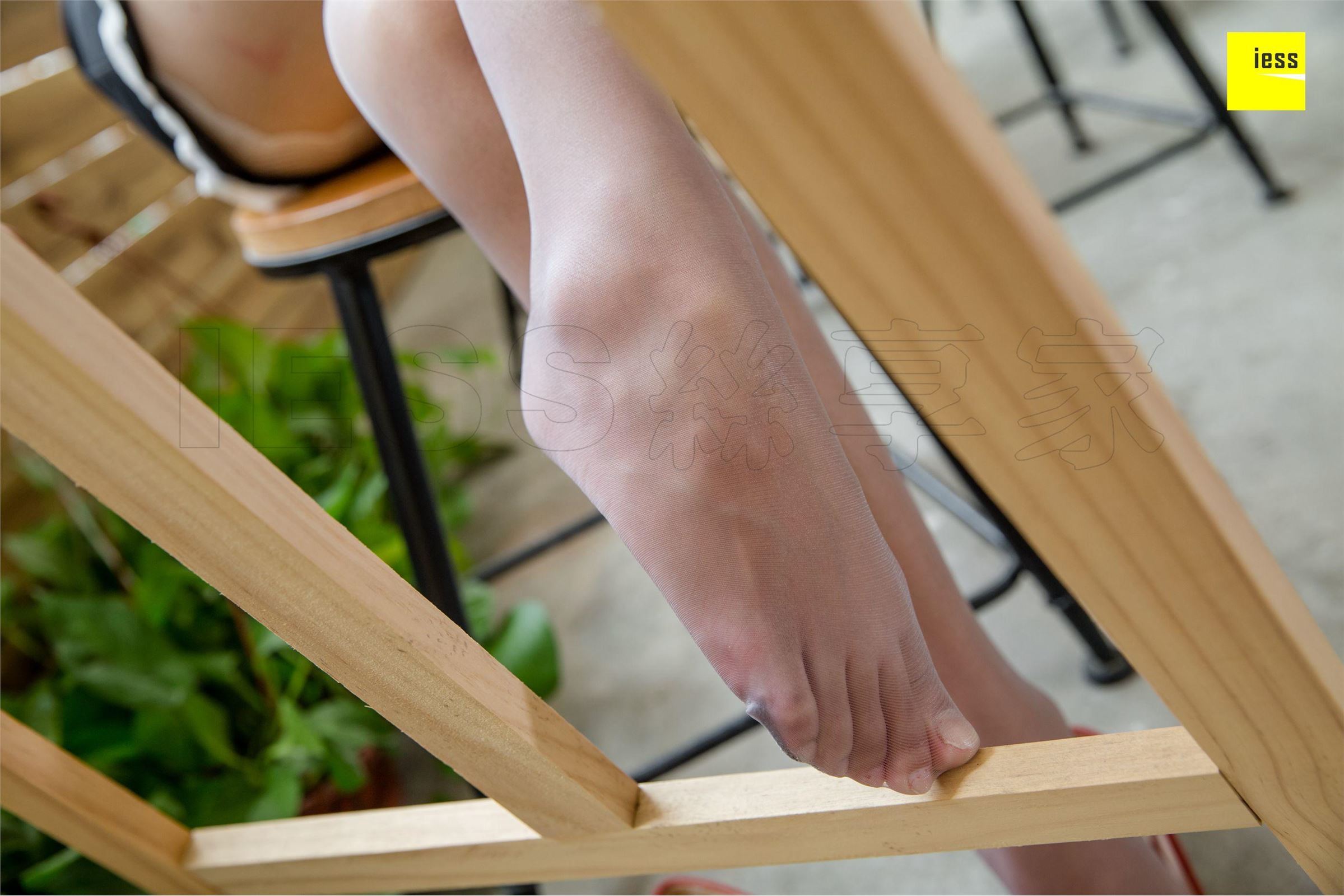 [IESS异思趣向]2018.09.21 SXJ.321 婉萍