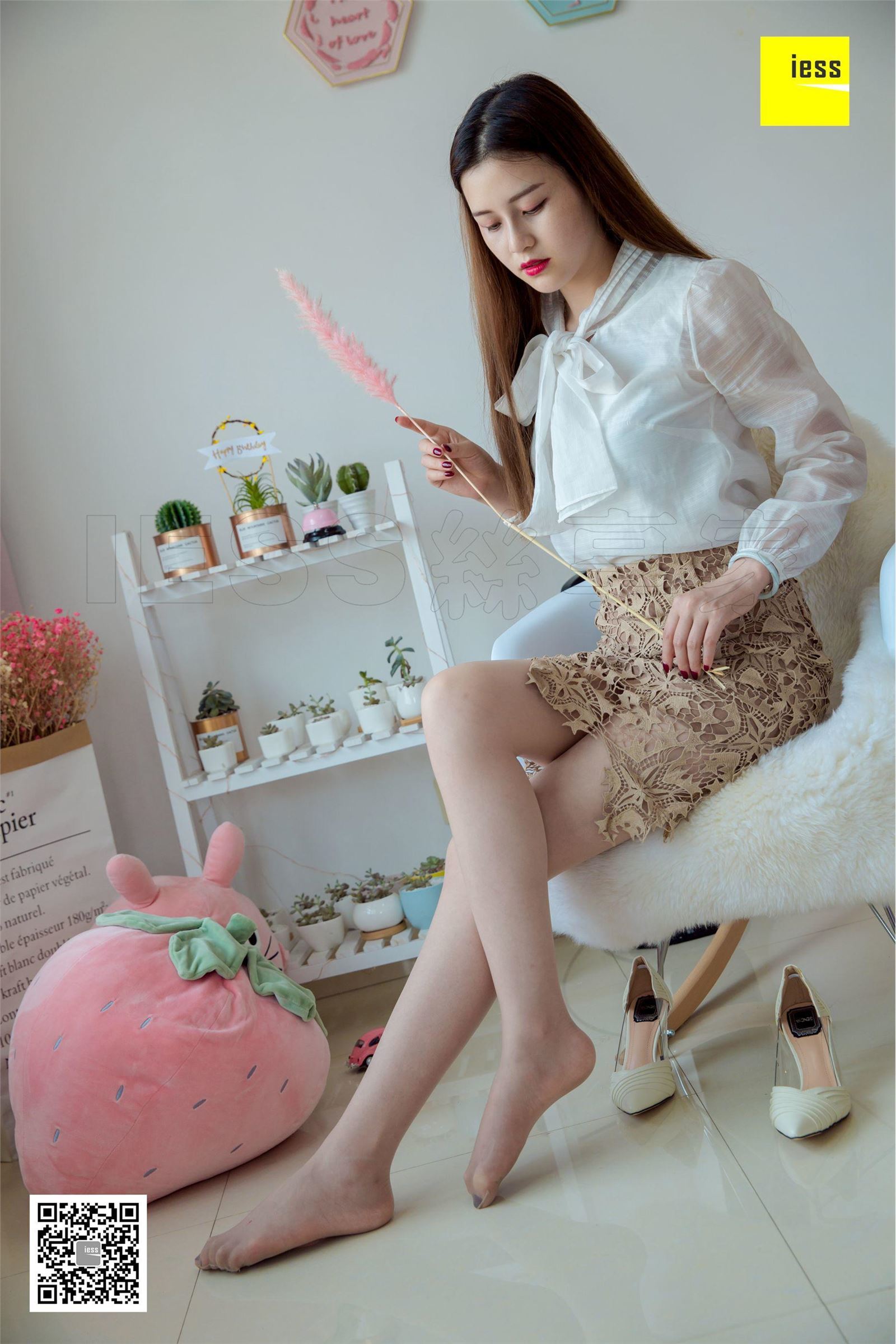 [IESS异思趣向]2018.09.28 SXJ.326 九妹