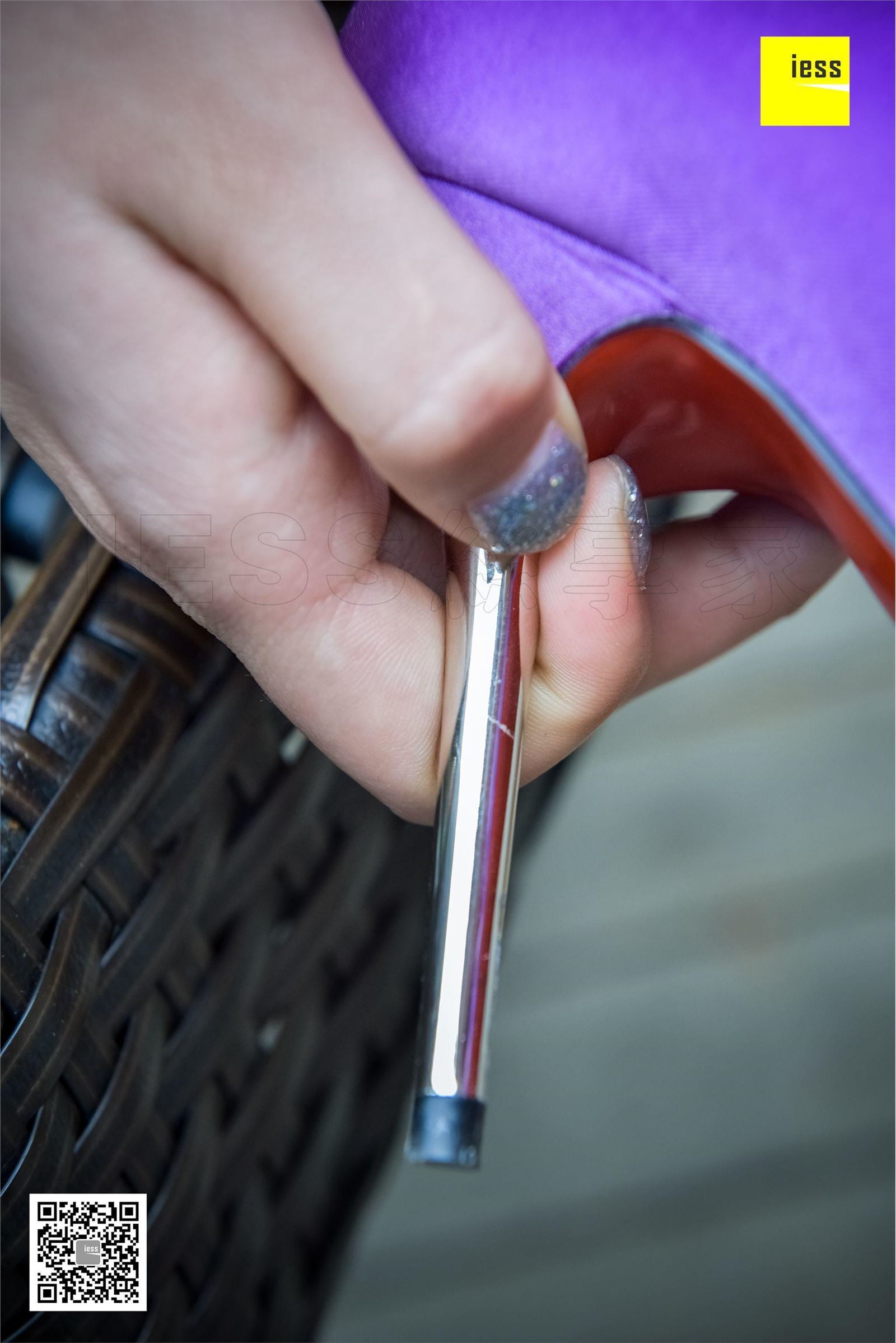 [IESS异思趣向]2018.10.01 SXJ.327 七七