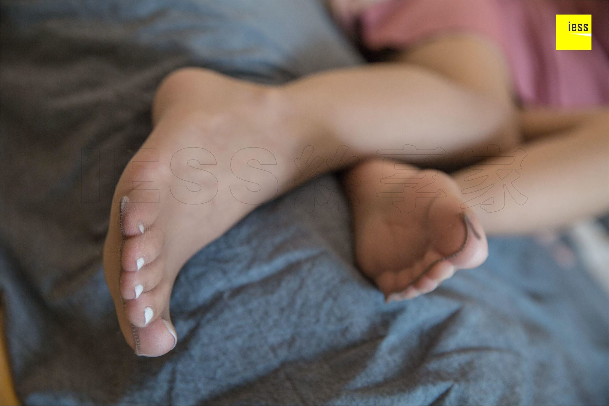 [IESS异思趣向]2018.10.02 SXJ.328 辣妈（君君）