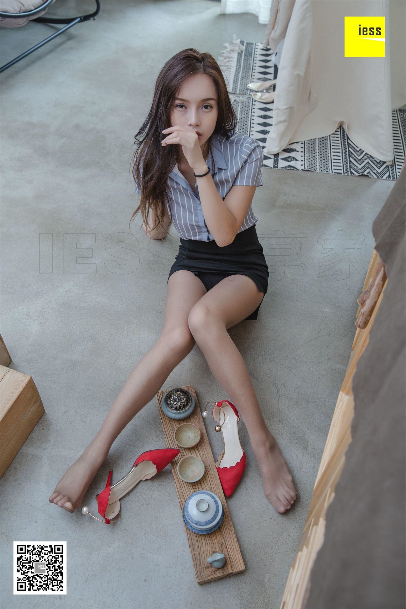 [IESS异思趣向]2018.10.03 SXJ.329 小羽