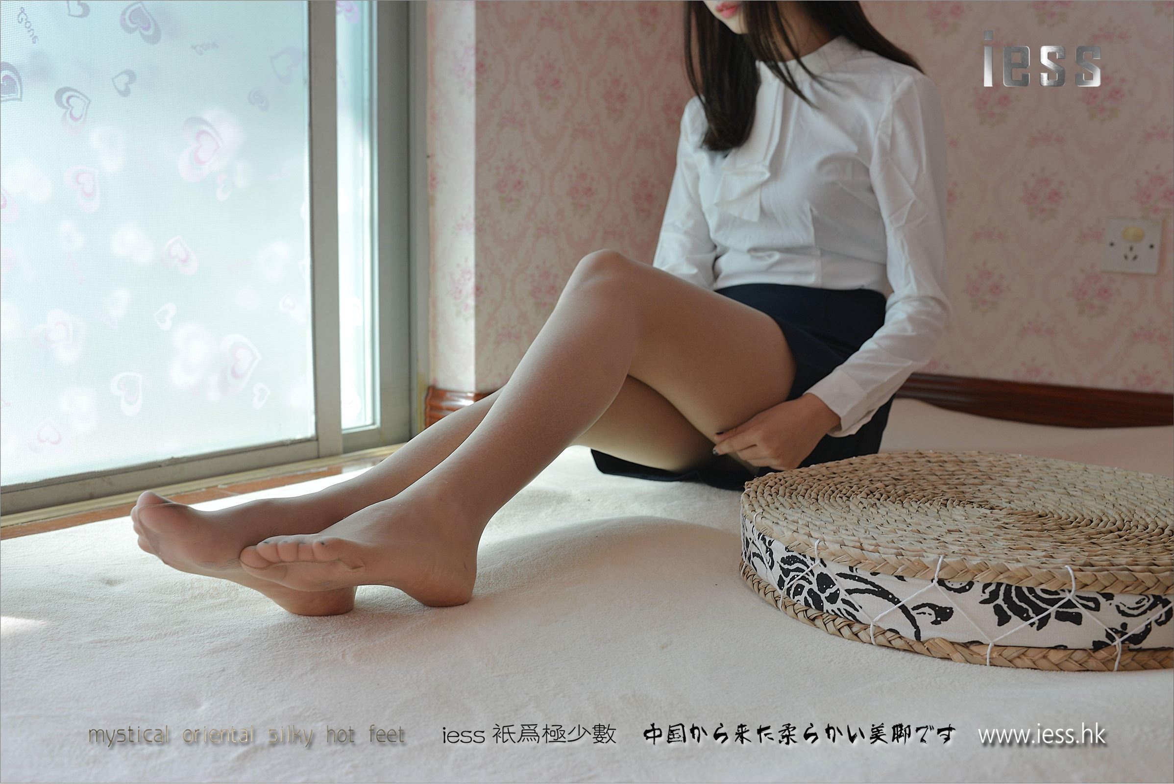 [IESS异思趣向] 2017.05.14 SXJ004 小C 肉色长（蚕）丝