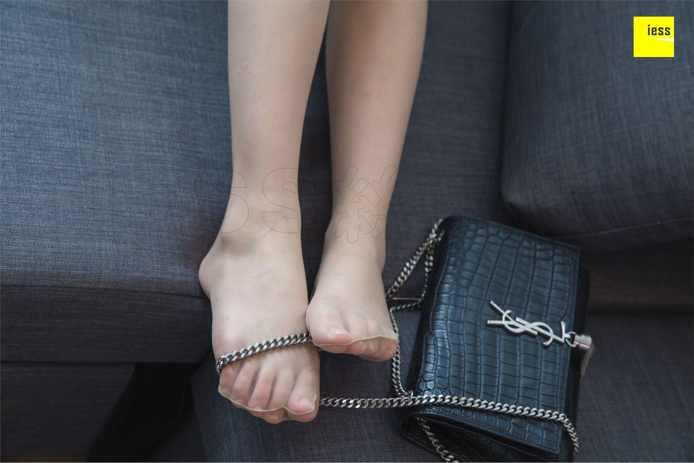 [IESS异思趣向]2018.10.22 SXJ343 文欣