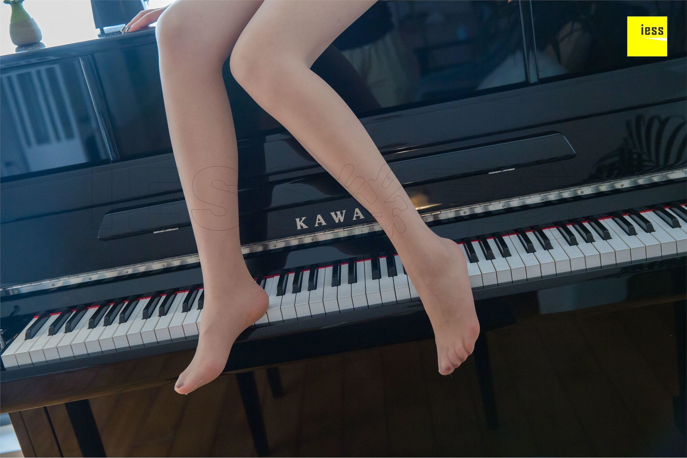 [IESS异思趣向]2018.11.09 SXJ356 七七