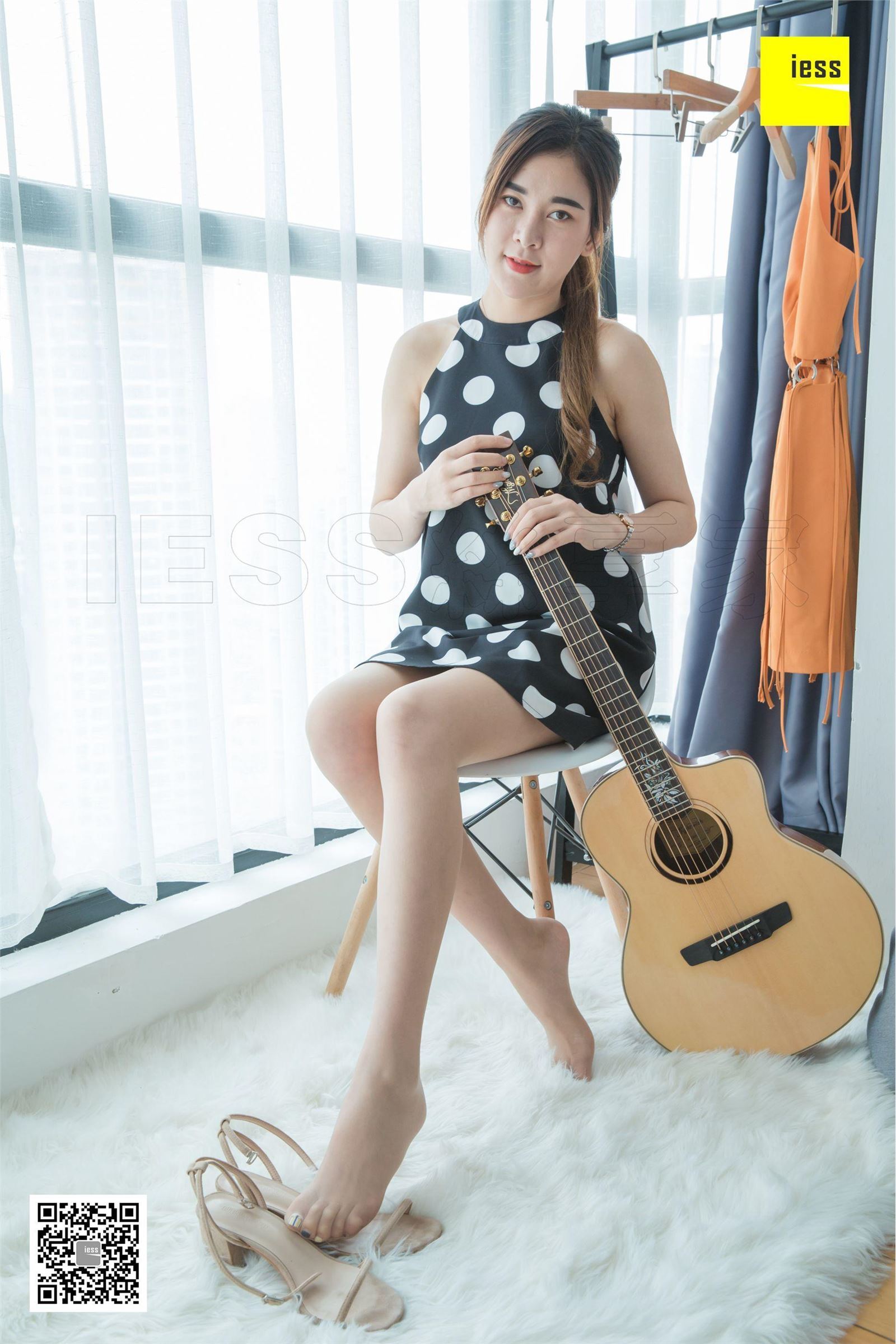 [IESS异思趣向]2018.11.13 SXJ359 曦然