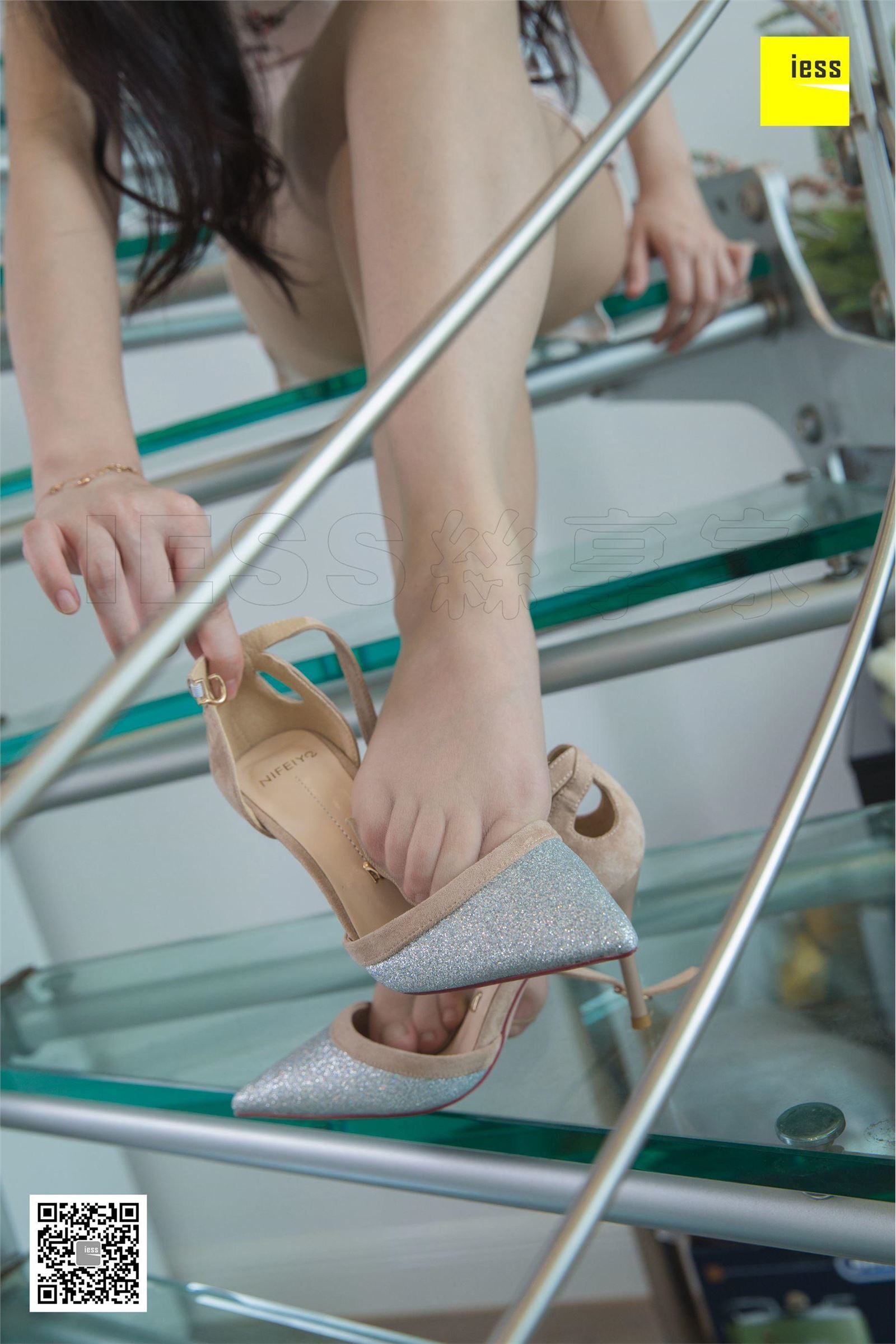 [IESS异思趣向]2018.11.15 SXJ360 文欣