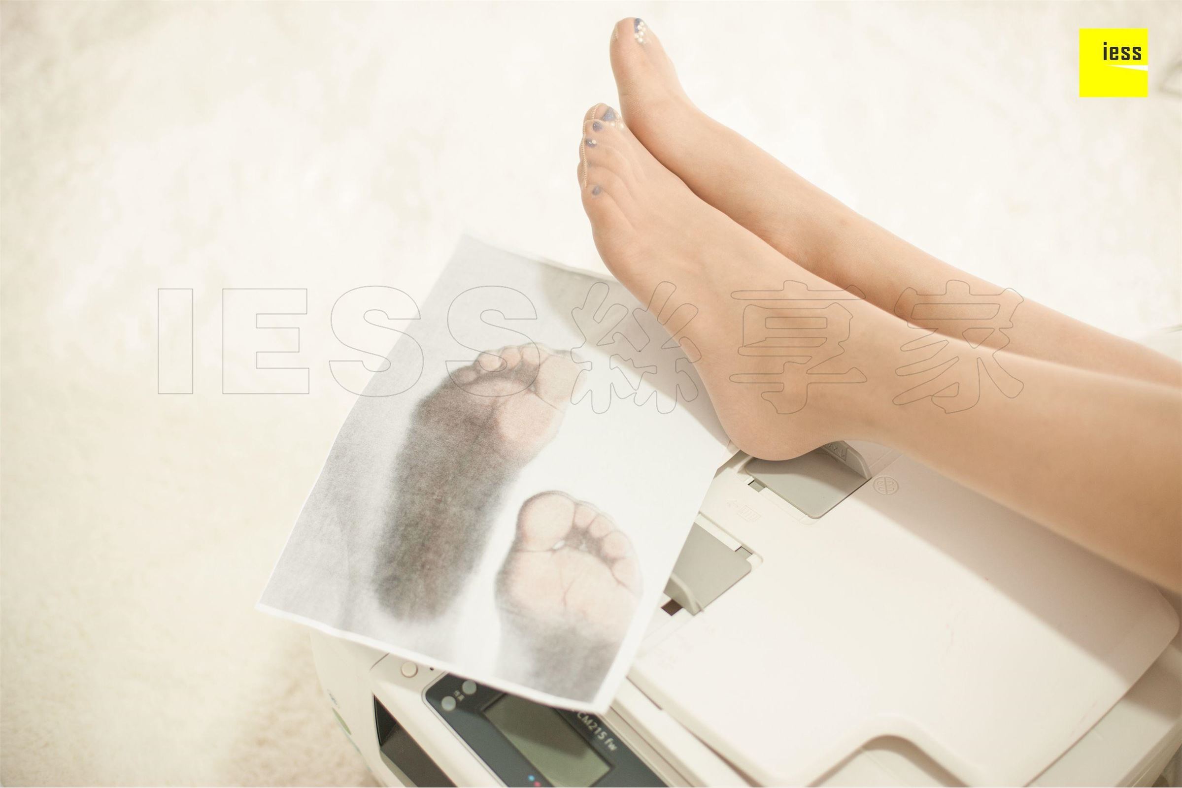 [IESS异思趣向]2018.11.16 SXJ361 君君