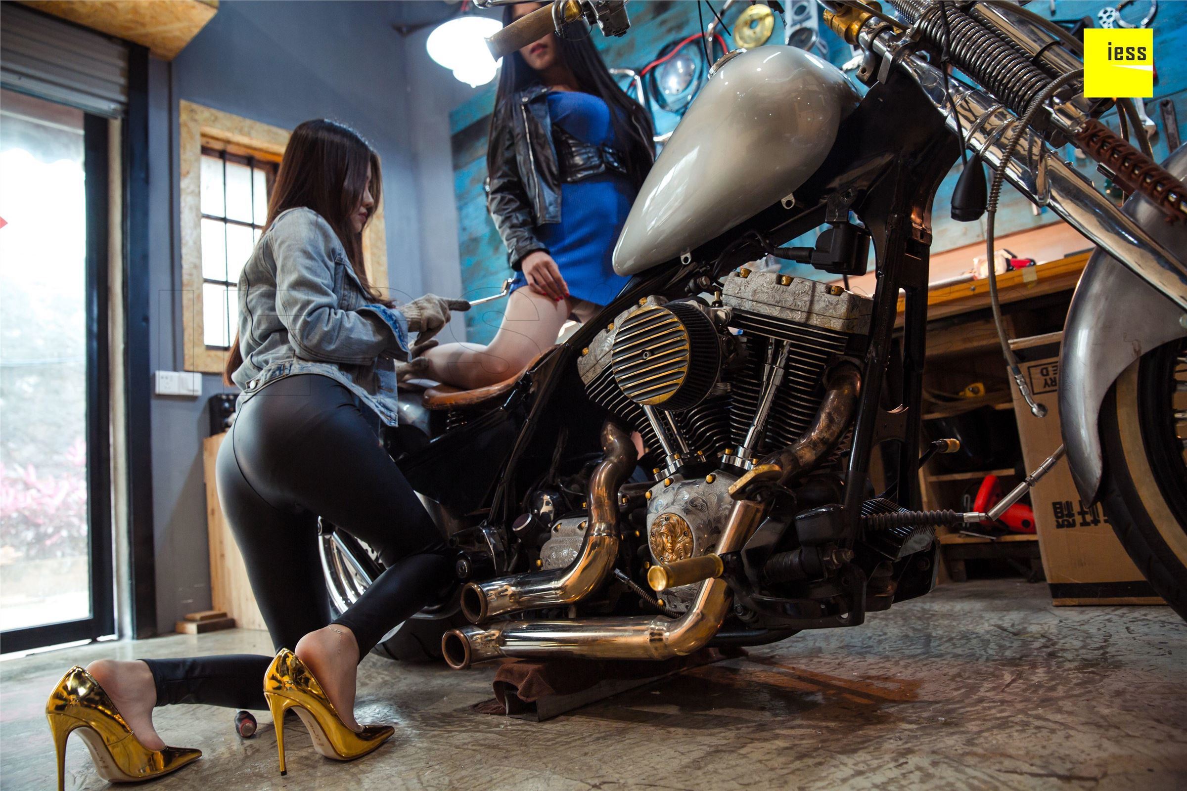 [IESS异思趣向]2018.06.06 周三特刊 Vol.021 DJ&佳佳