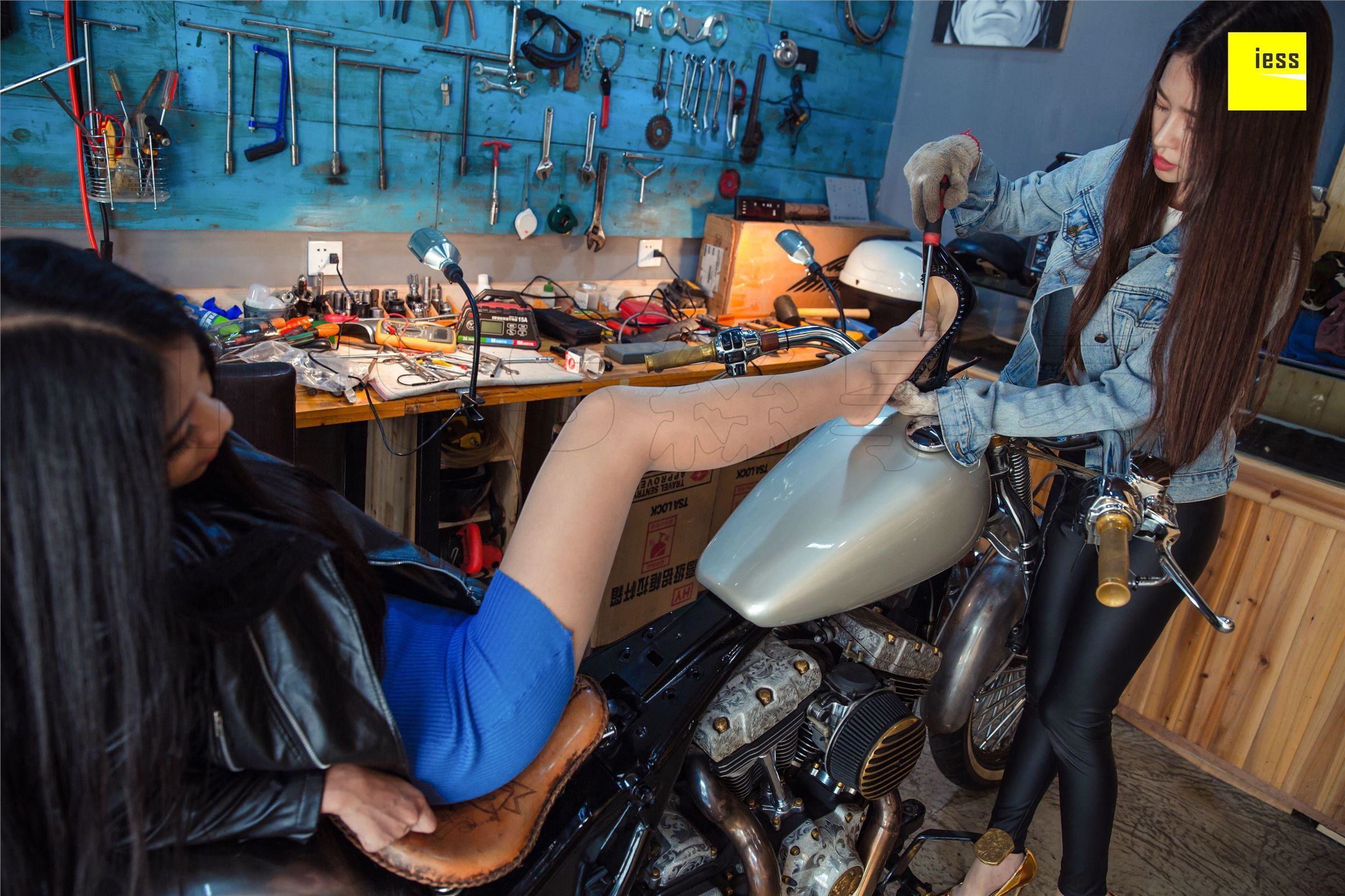 [IESS异思趣向]2018.06.06 周三特刊 Vol.021 DJ&佳佳