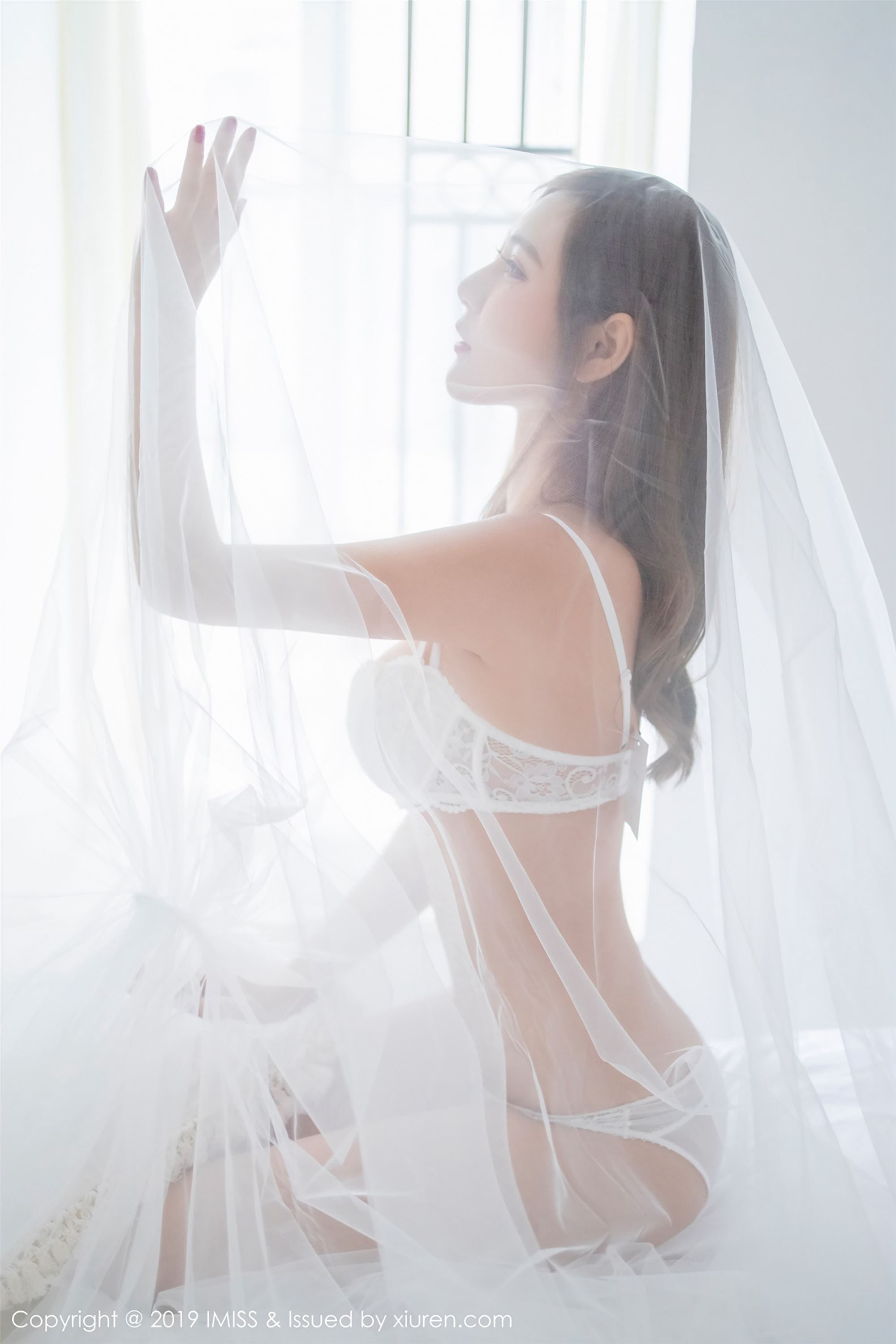 [IMiss爱蜜社] 2019.03.27 NO.334 Cccil