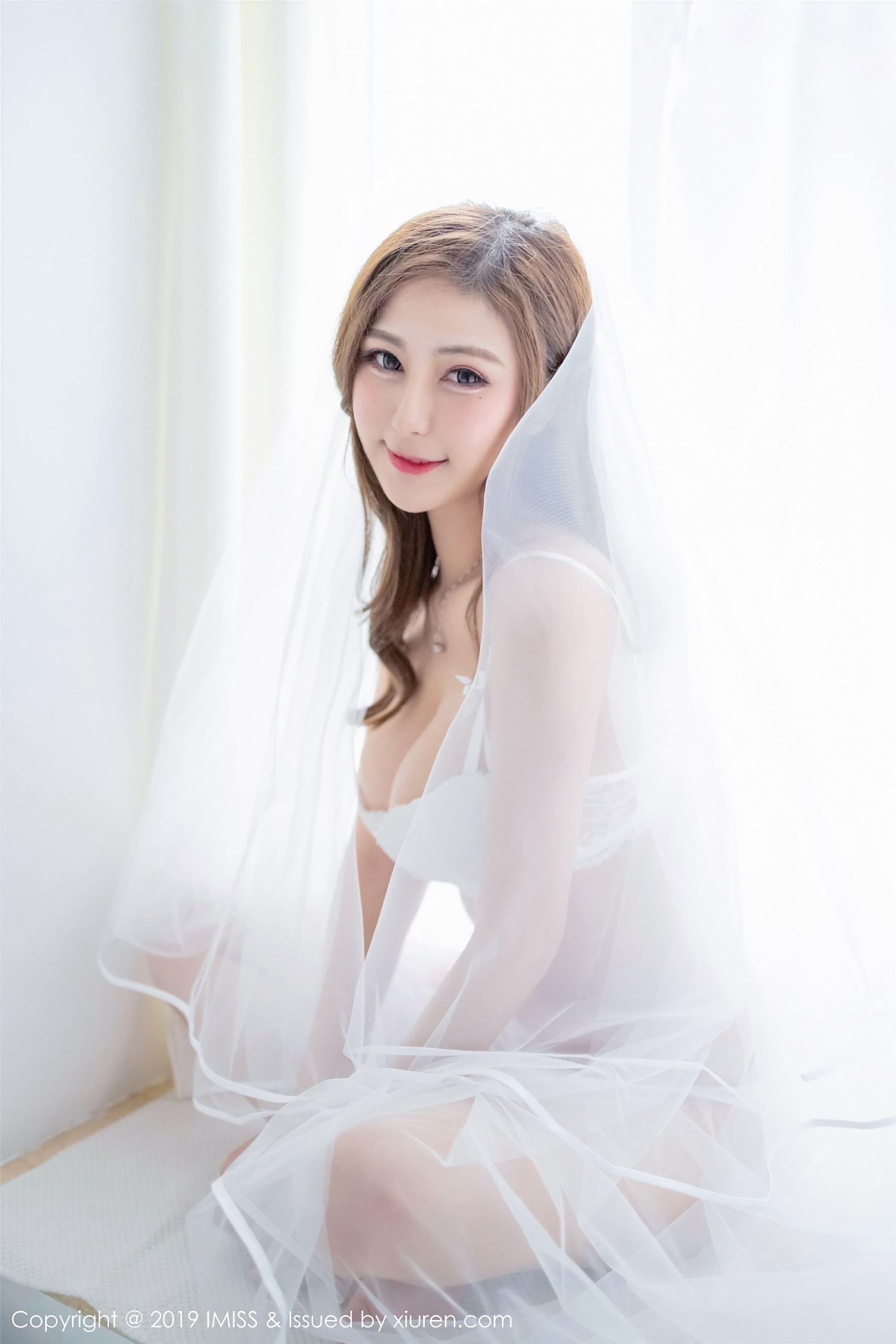 [IMiss爱蜜社] 2019.03.27 NO.334 Cccil