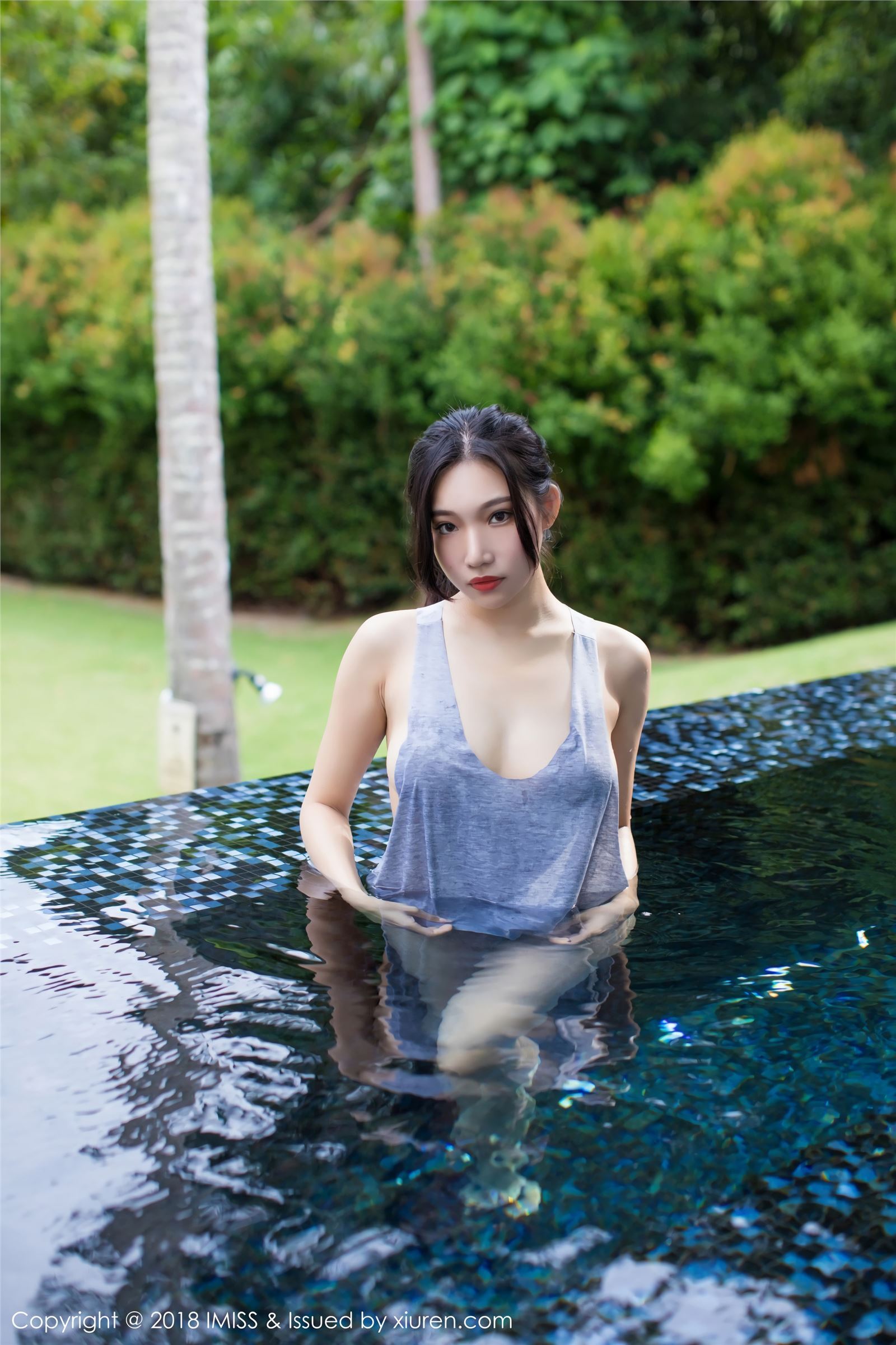 [IMiss爱蜜社]写真 2018.02.26 VOL.219 泳池湿身 小狐狸Sica