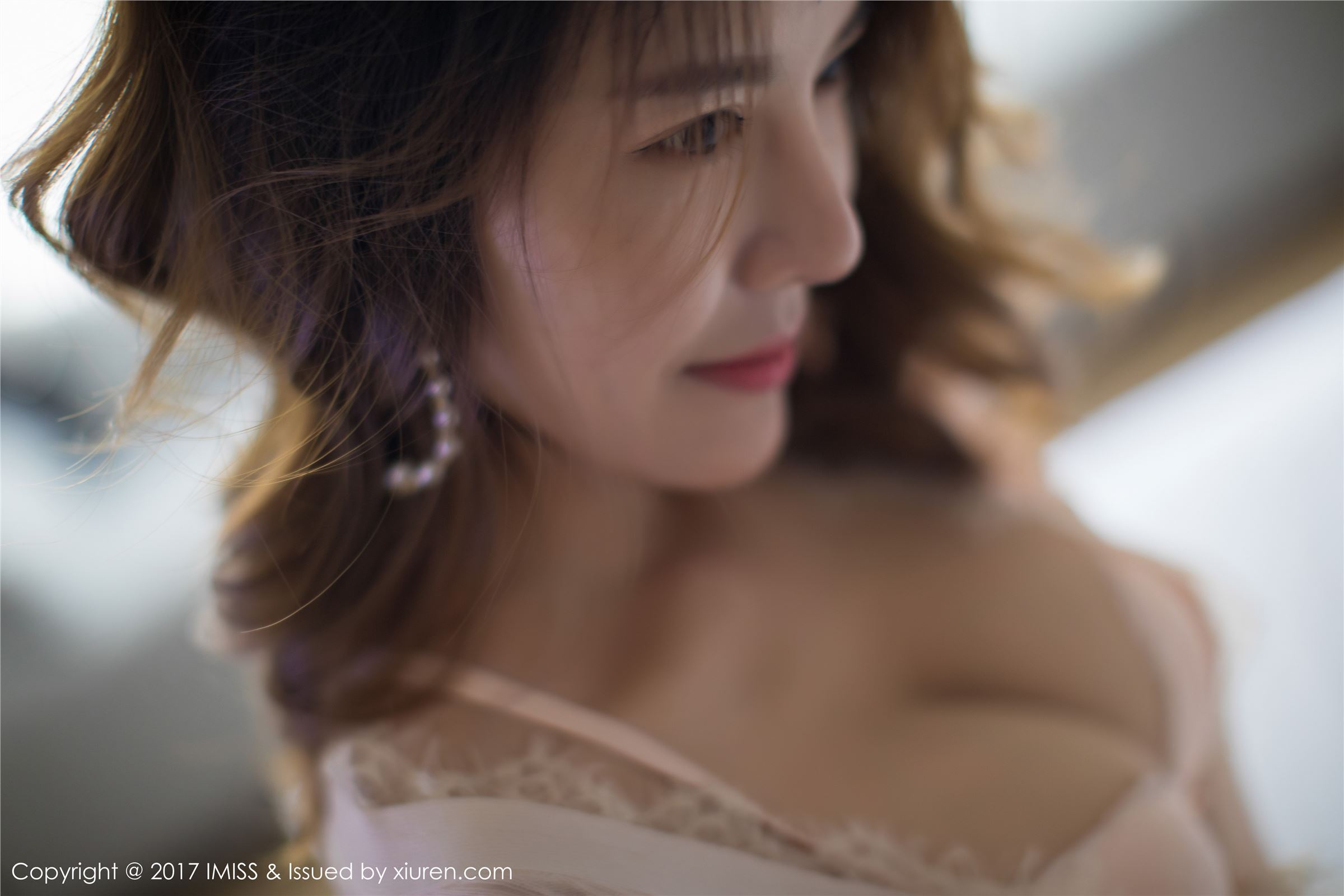 [IMiss爱蜜社]2017.11.30 Vol.200 依依Yiyi