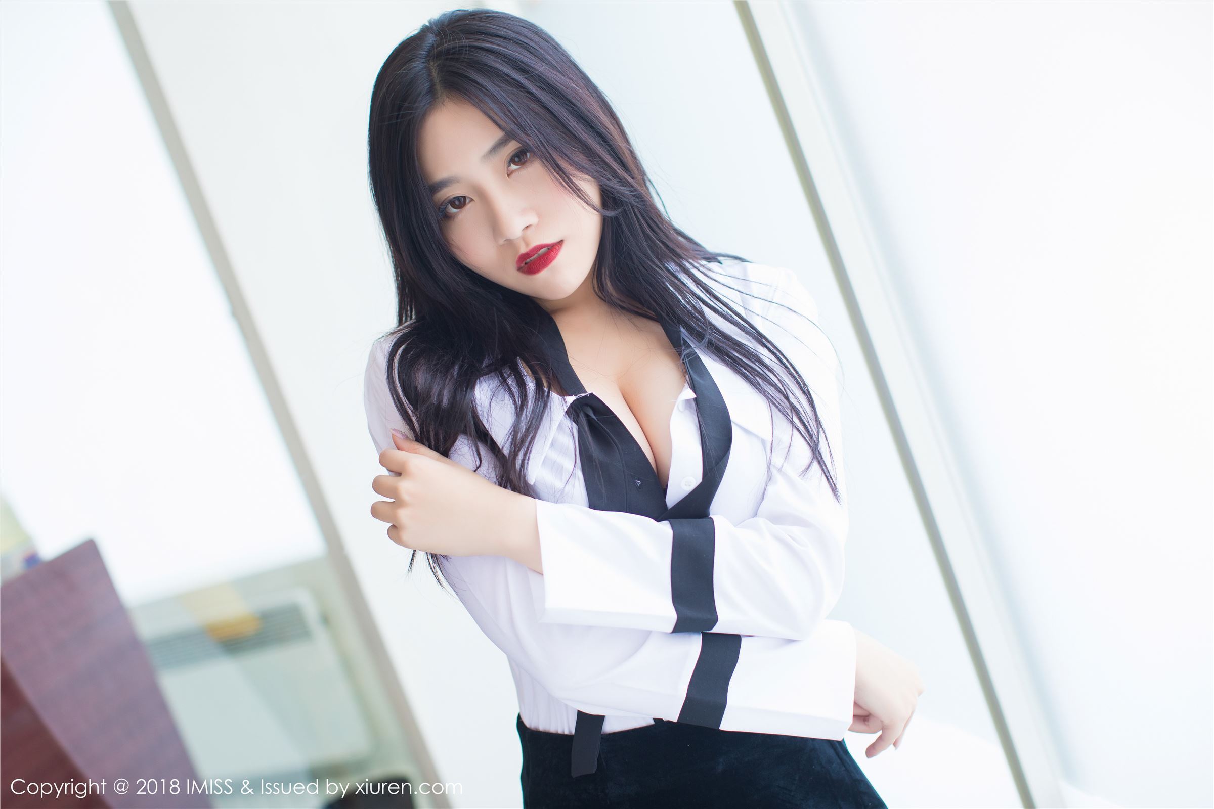 [IMiss爱蜜社]2018.05.16 Vol.239 许诺Sabrina