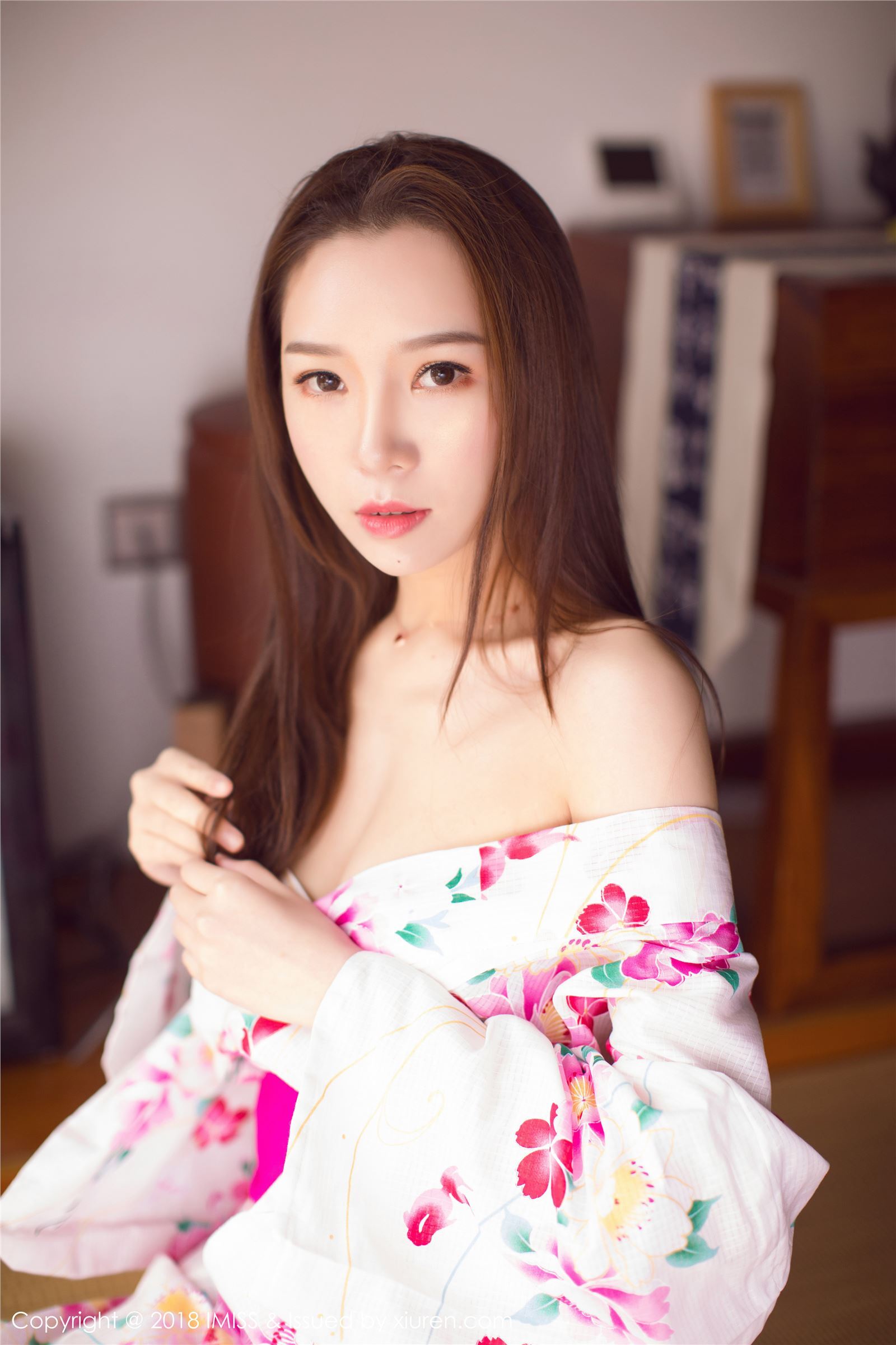 [IMiss爱蜜社]2018.06.06 Vol.252 Katrina