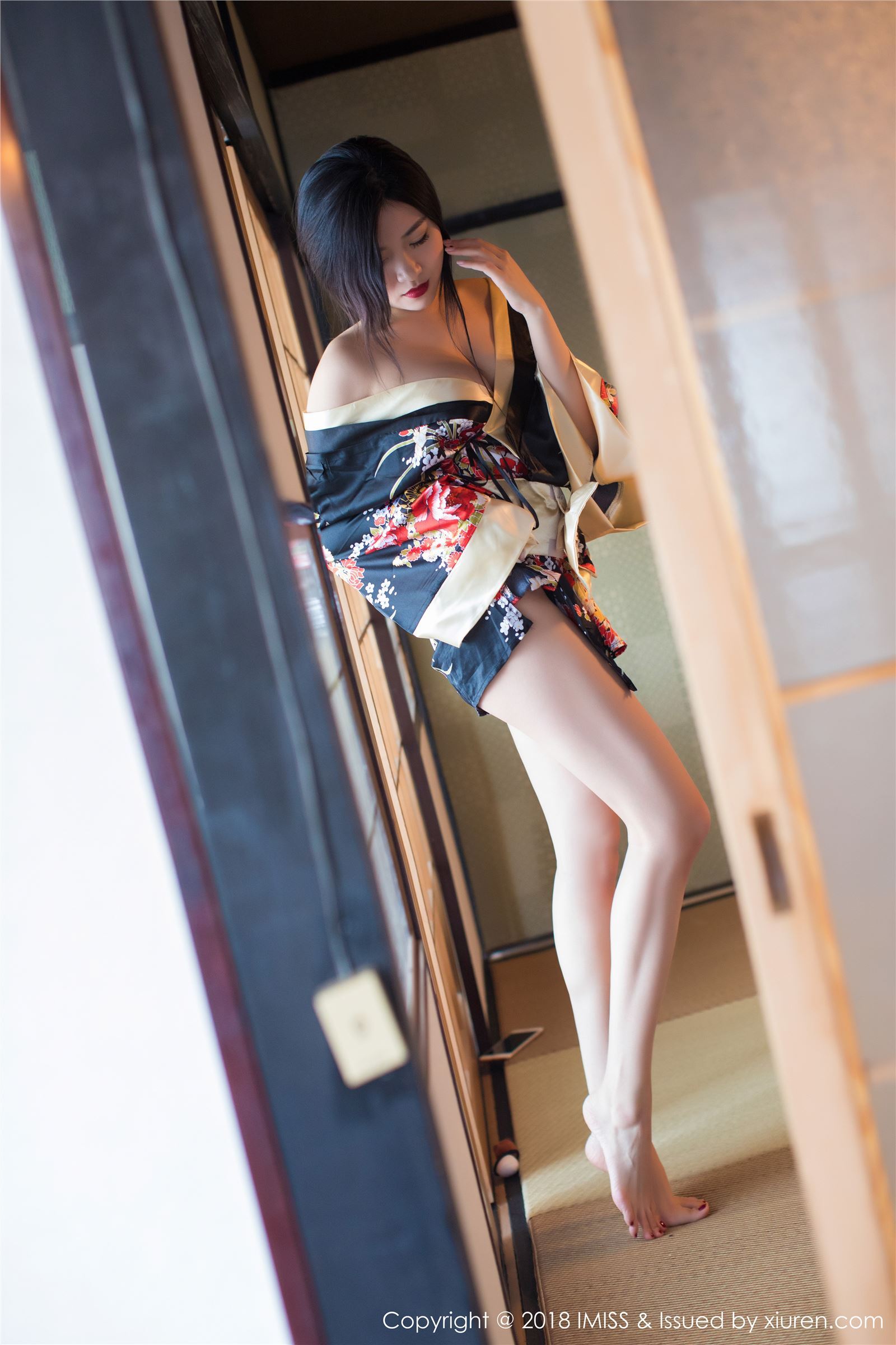 [IMiss爱蜜社]2018.06.13 Vol.254 许诺Sabrina