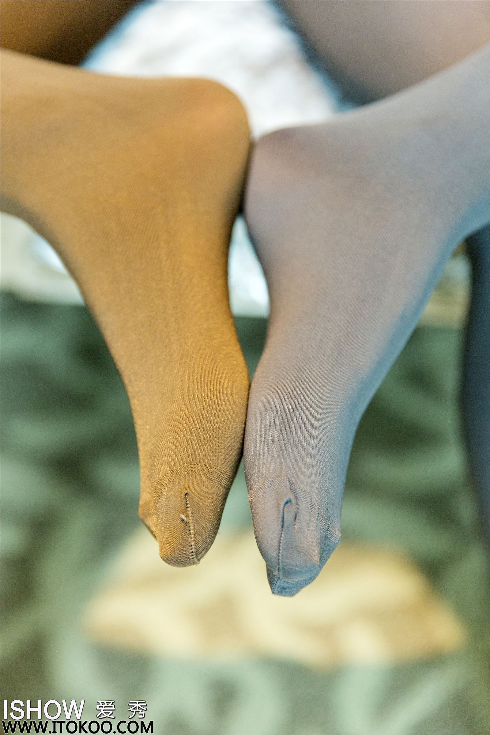 [ISHOW爱秀]2017.11.11 NO.128 王雯雯&关佳研