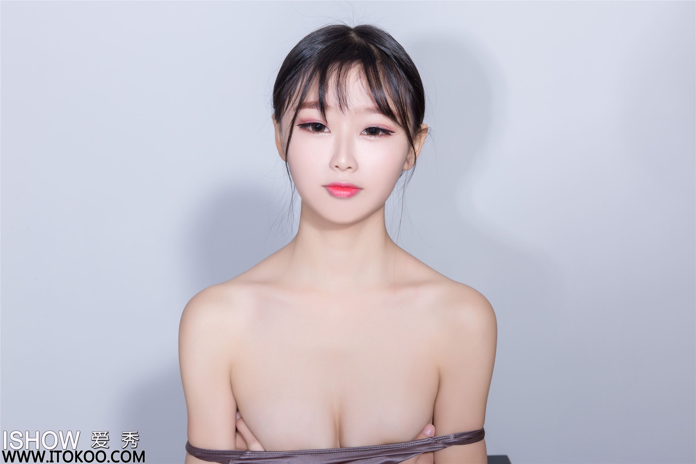 [ISHOW爱秀]2018.08.04 NO.164 云曼音Merry