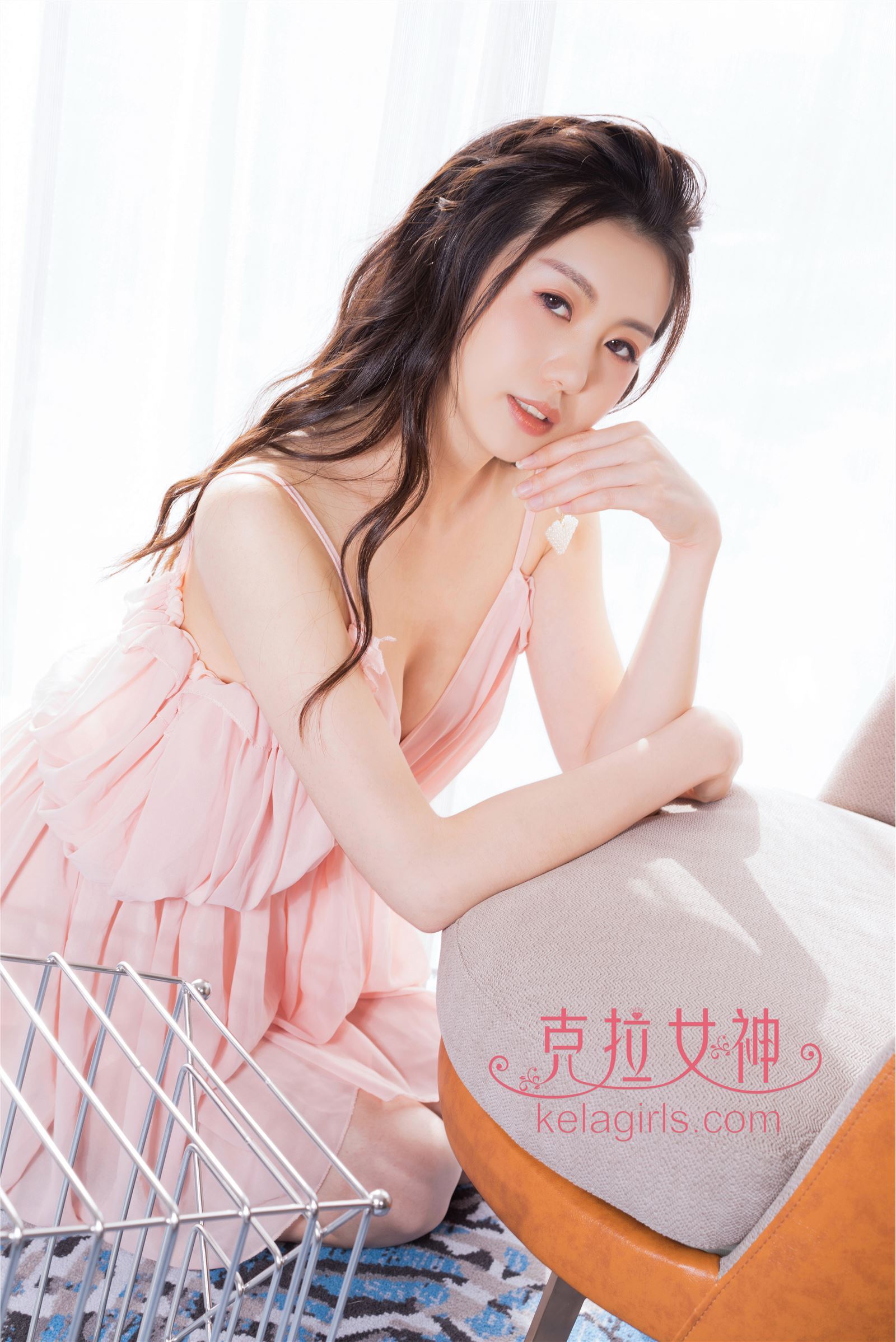 [KeLaGirls克拉女神] 2018.06.24 芸斐《云淡风轻》