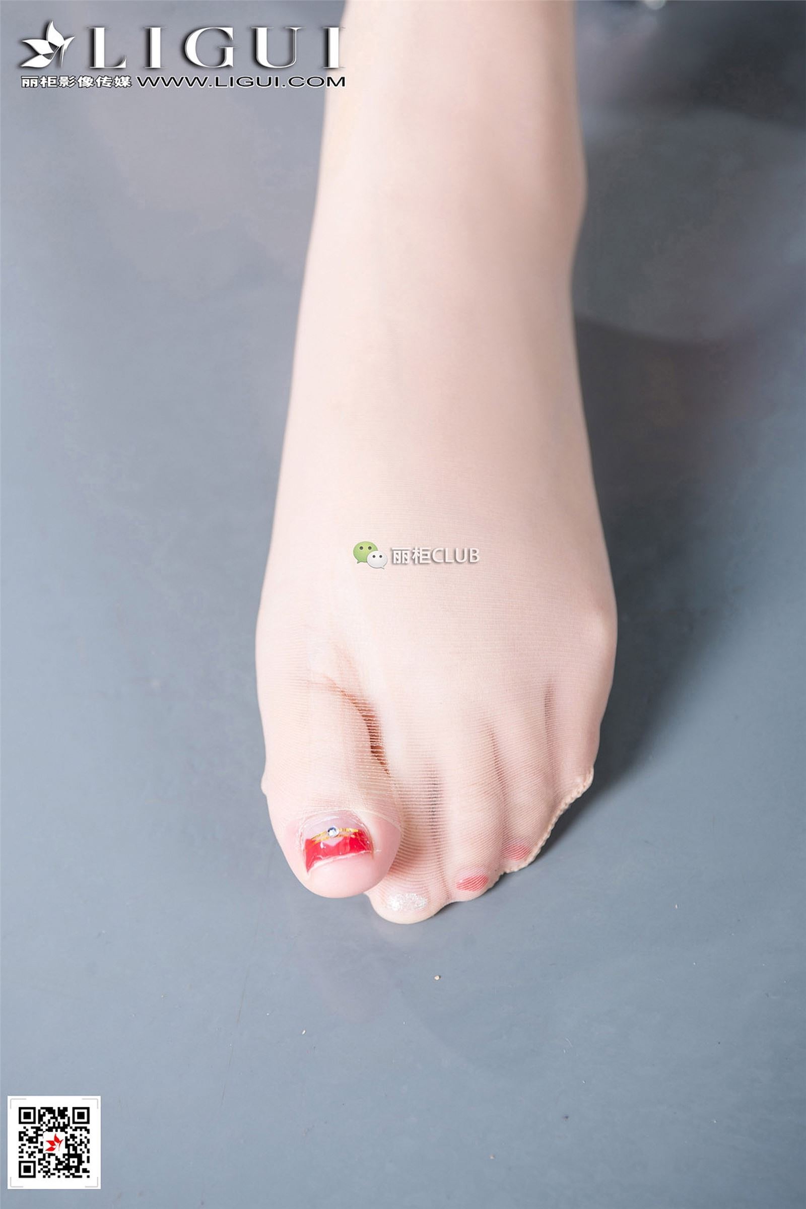 [Ligui丽柜]2017.10.30 网络丽人 Model 凌菲