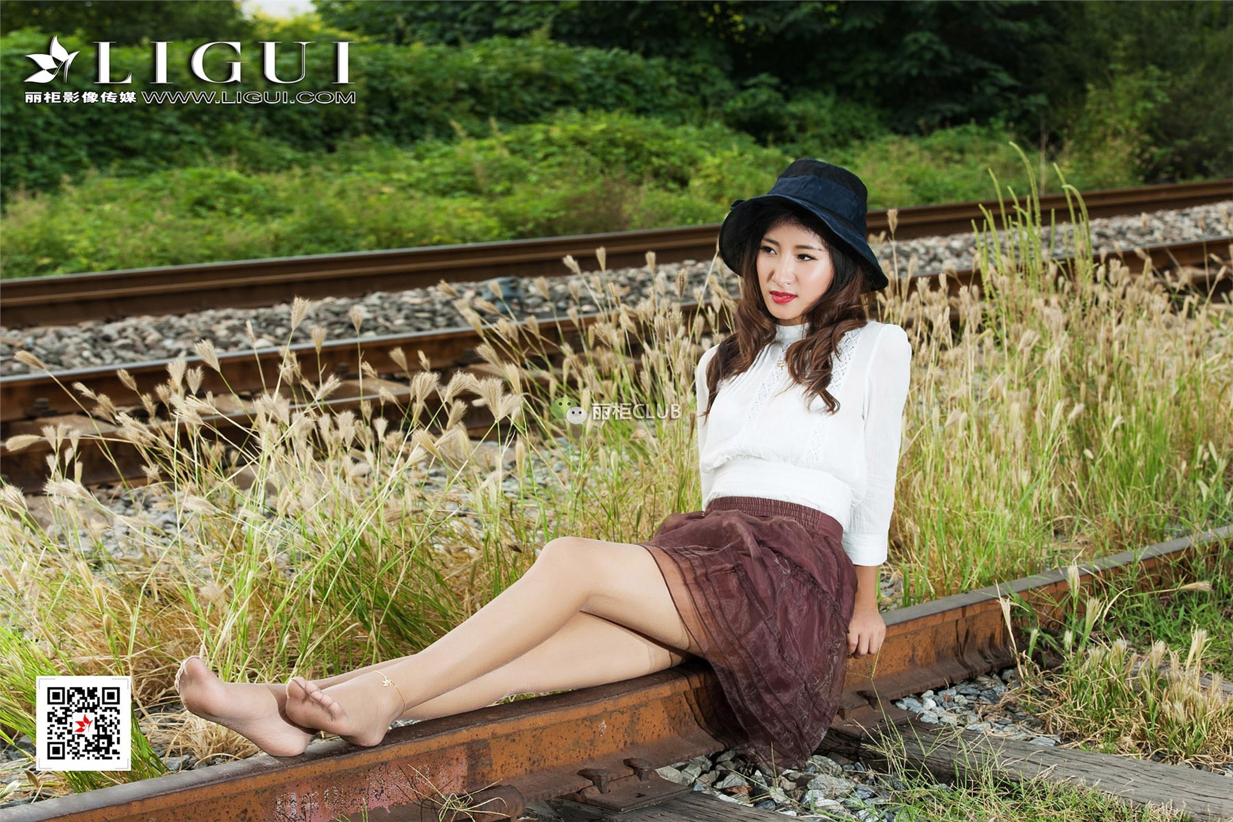 [Ligui丽柜]2017.12.13 网络丽人 Model 思彤