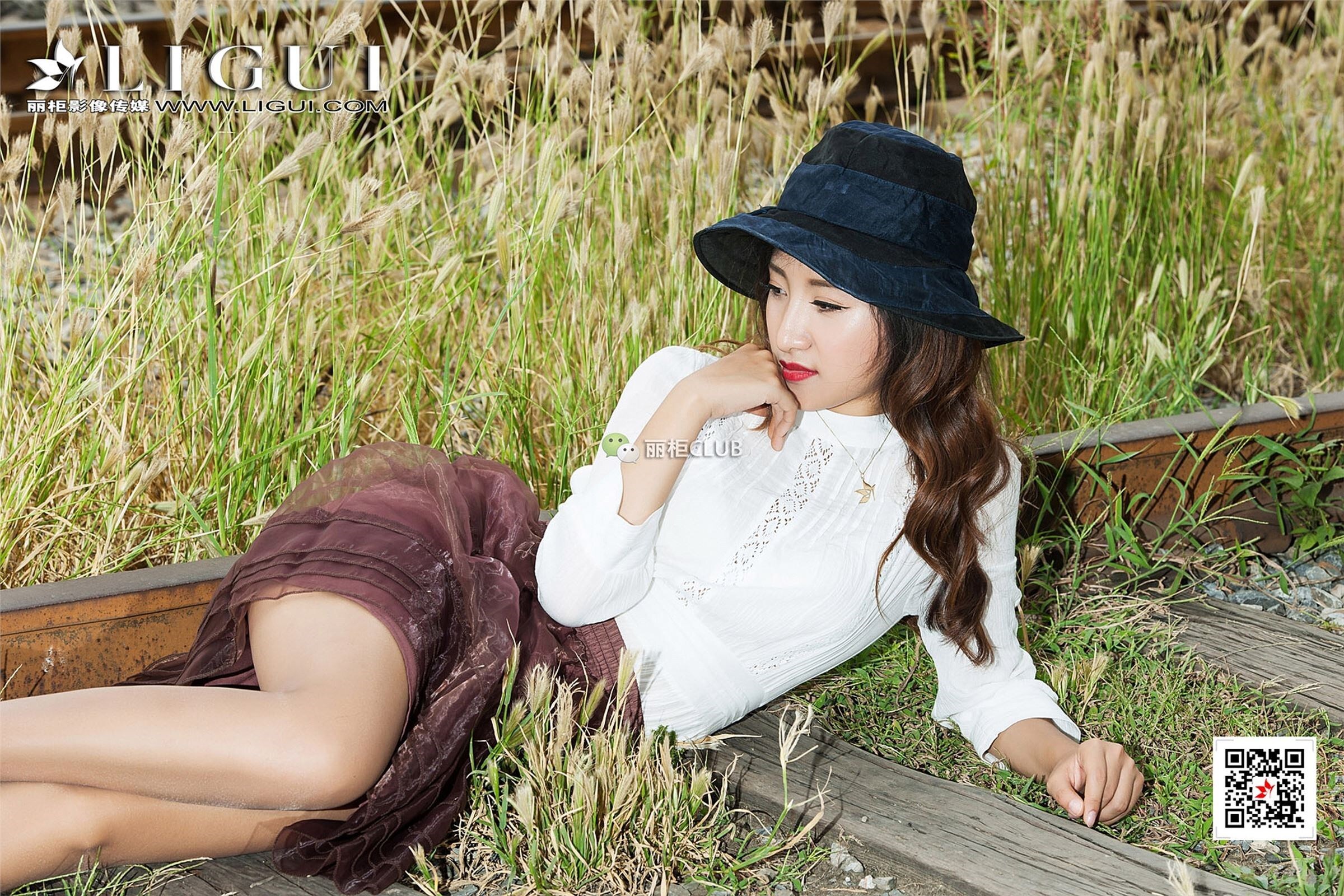 [Ligui丽柜]2017.12.13 网络丽人 Model 思彤