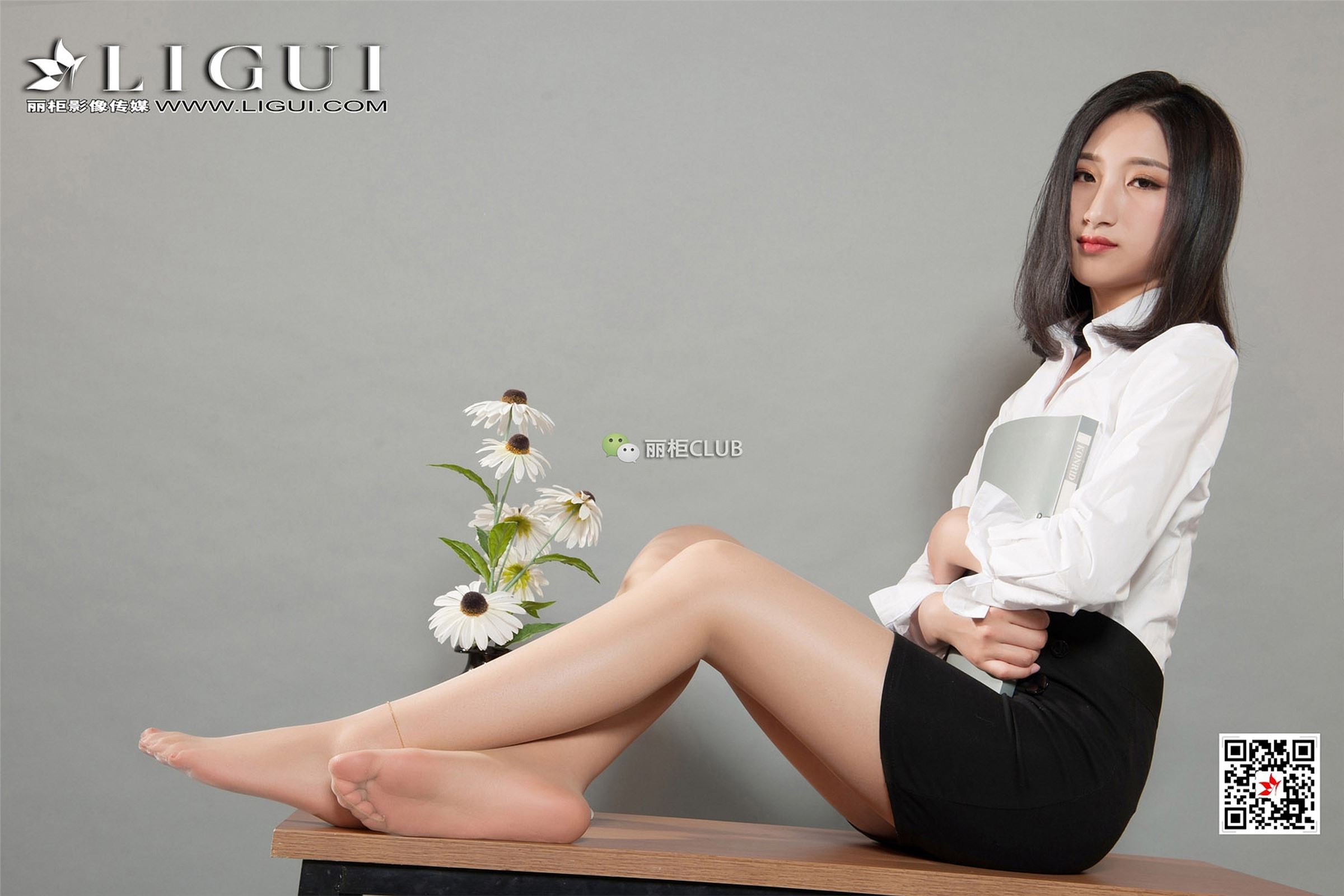 [Ligui丽柜]2018.02.14 网络丽人 Model 阮阮